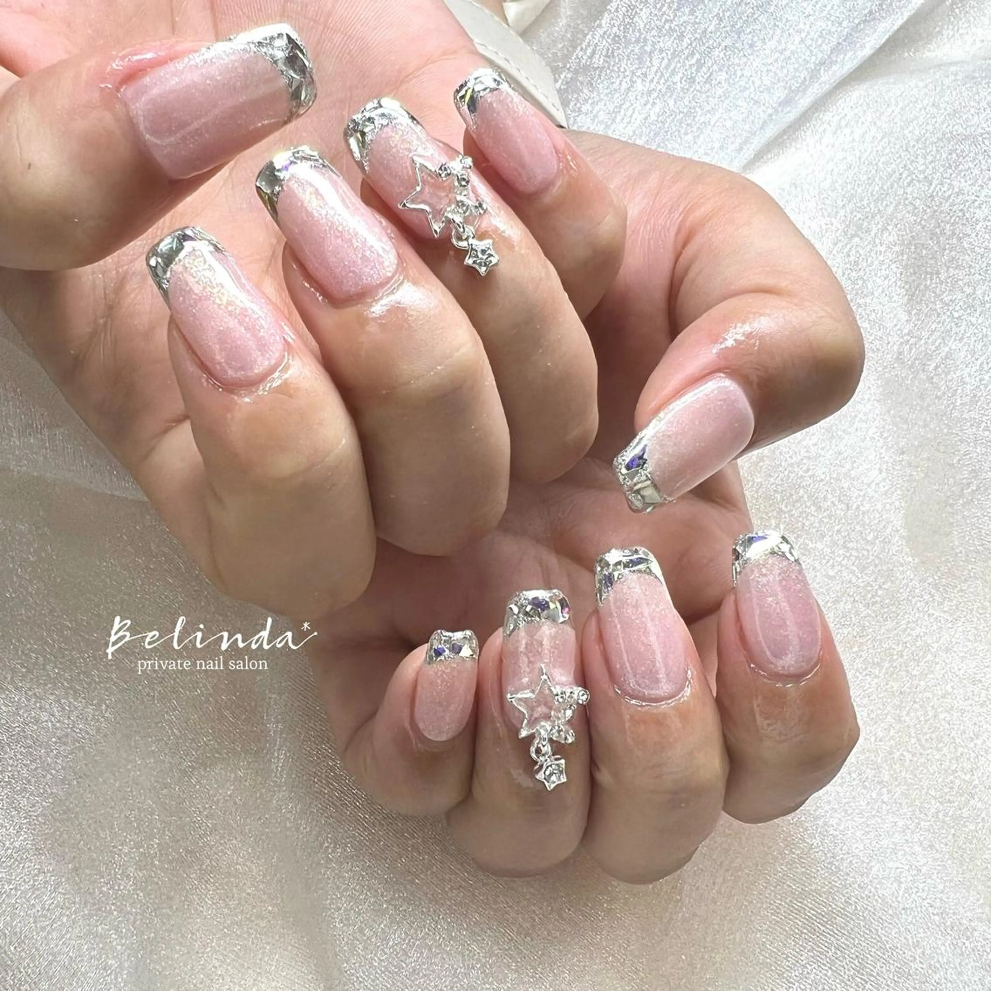 ネイル 持ち込み ハンドネイル Belinda Nailのネイルデザイン
