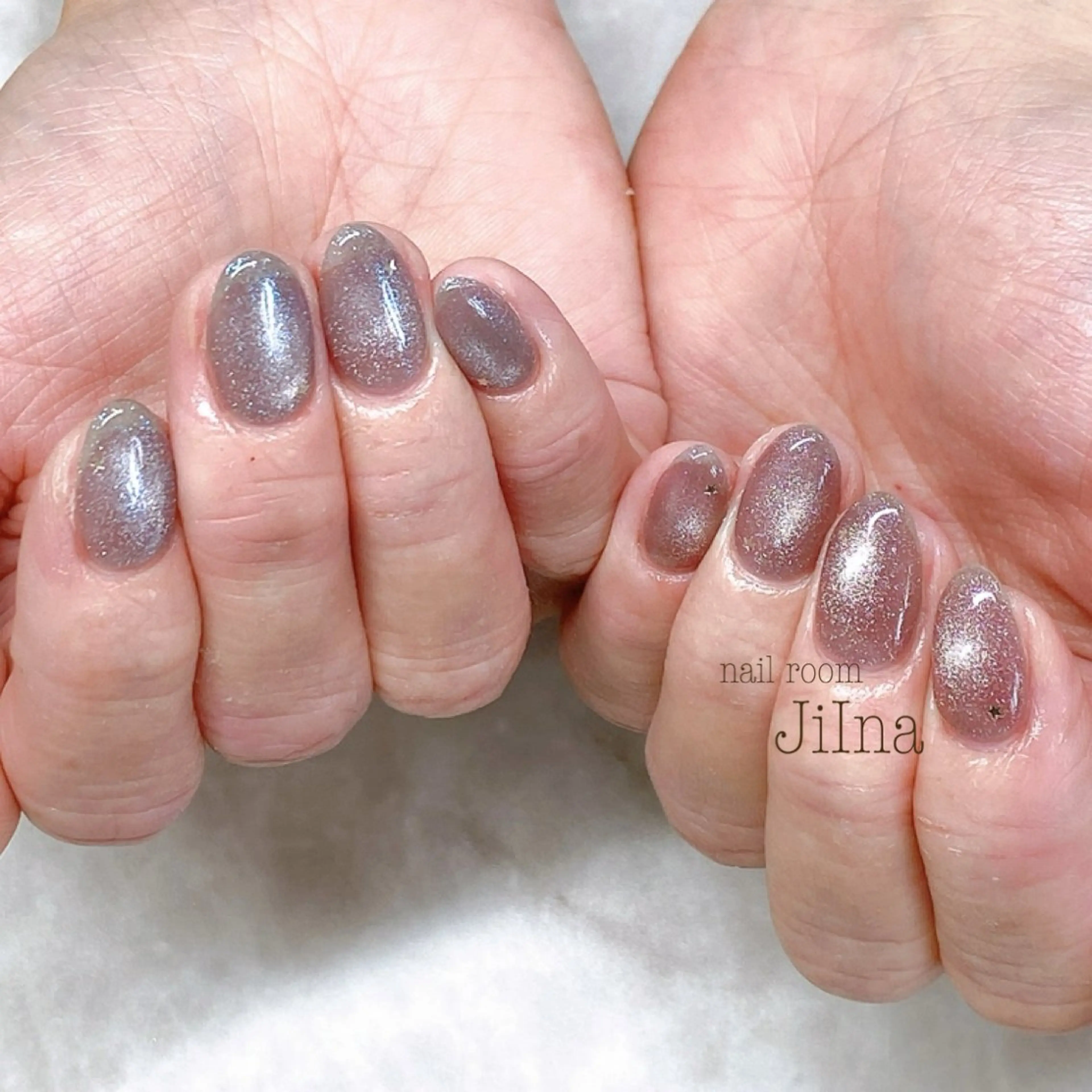 ネイル マグネットネイル nail room JiInaのネイルデザイン