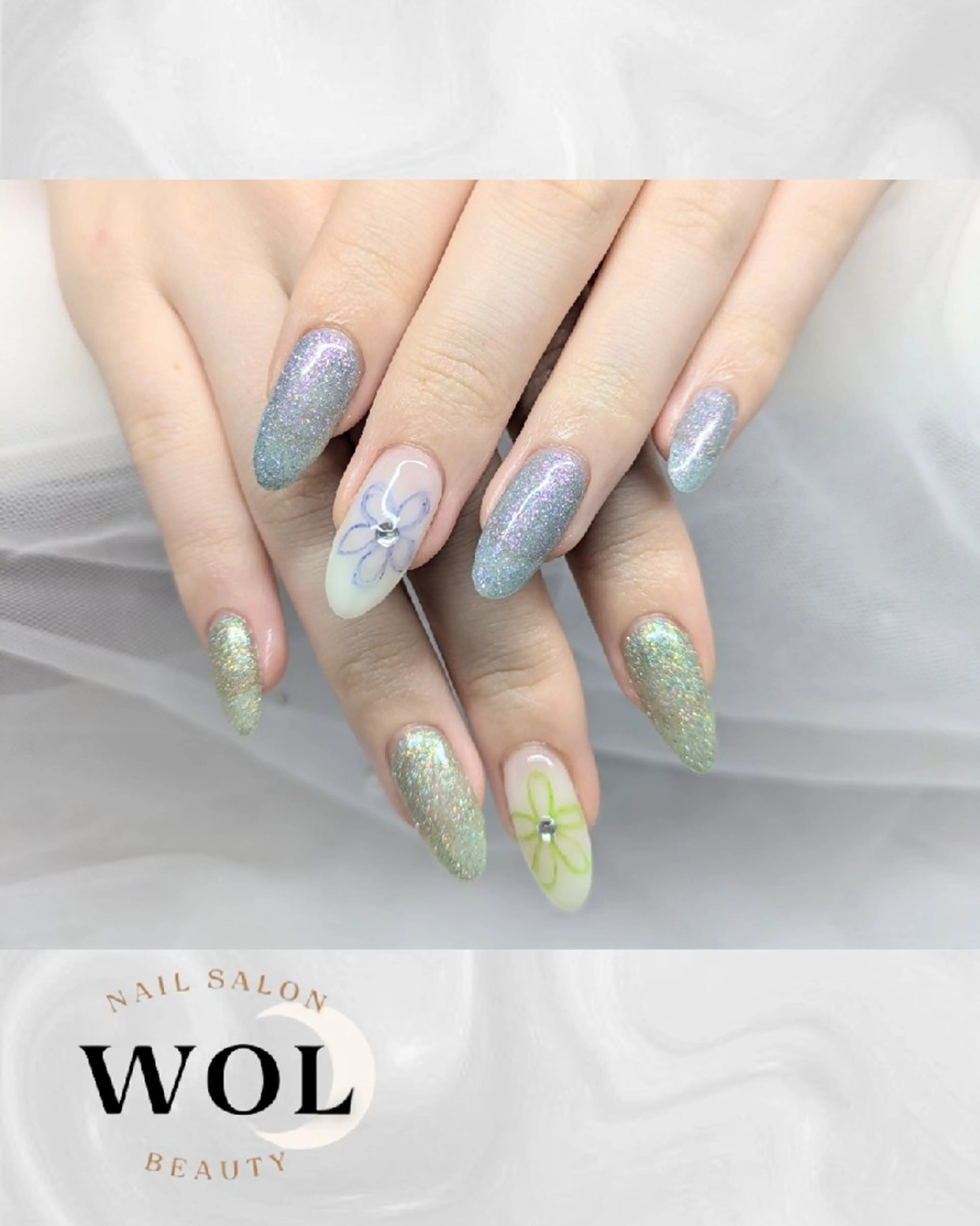 ネイル ハンドネイル nailsalon🌙WOL所属・WOL🌙 momokoのネイルデザイン