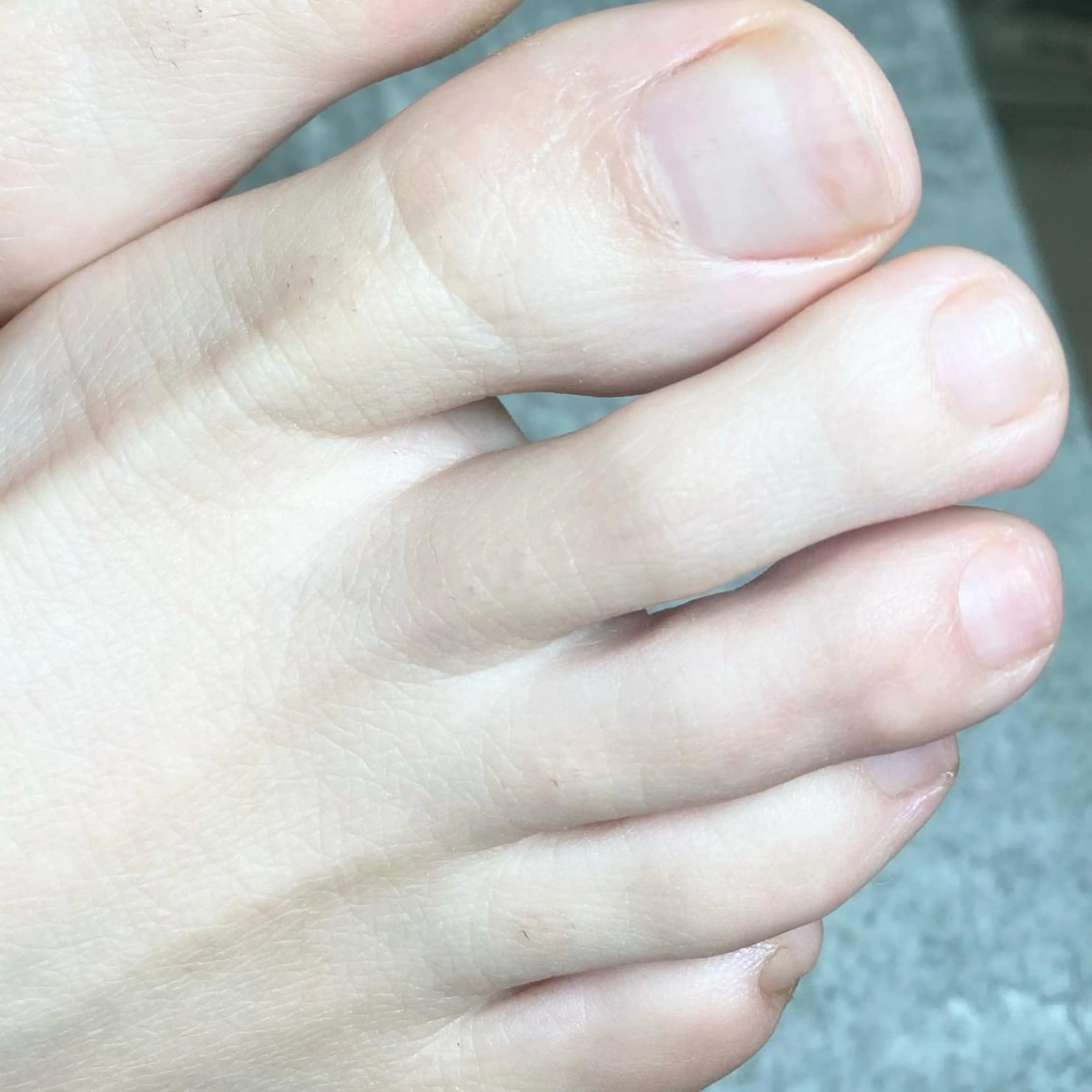 7/23(水)13:00​〜​限定‼︎ネイルケアサロンでのケアモデルさん※フットネイルケアですの写真