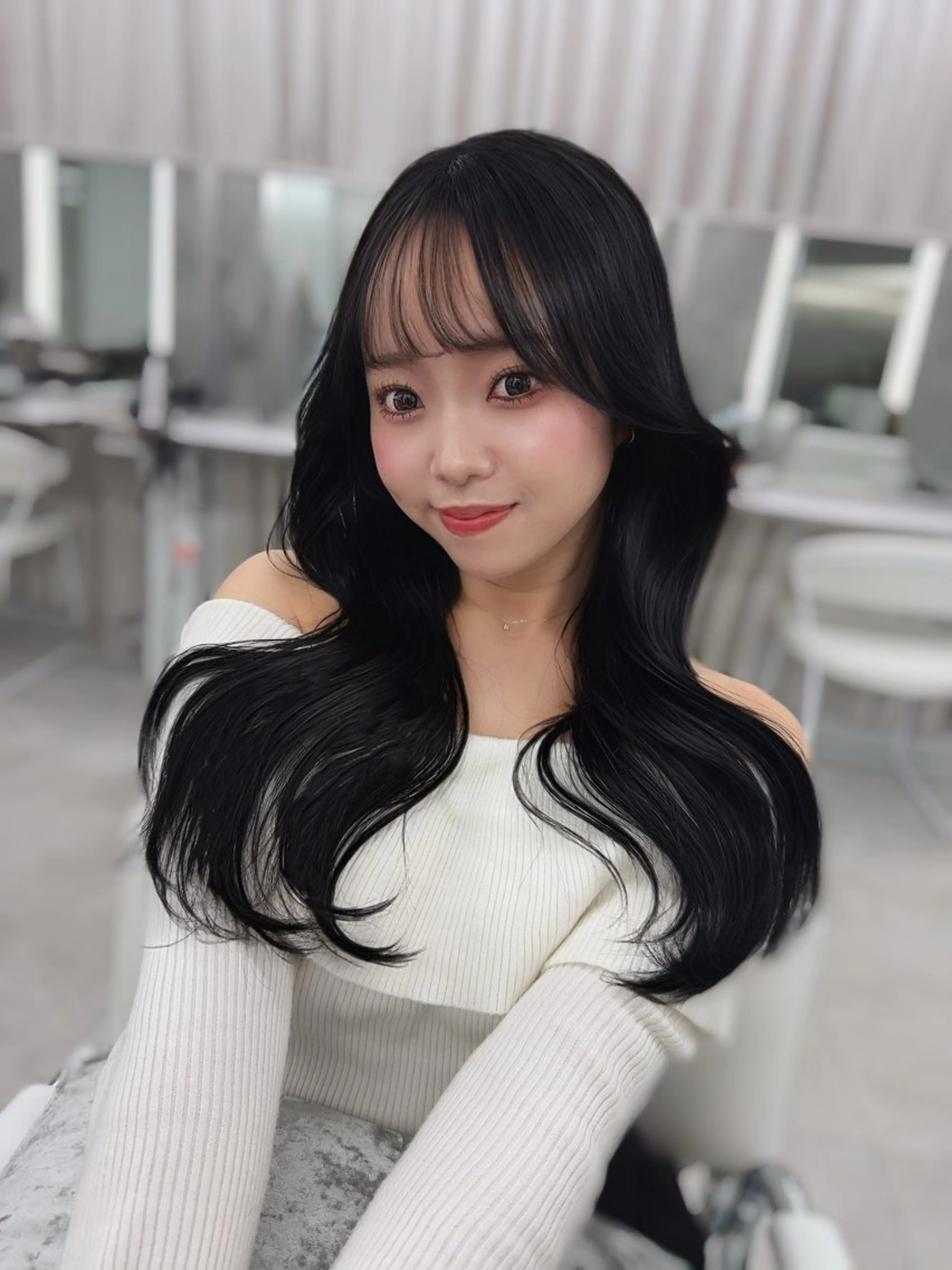 ロング カラー MAEUL所属・🍑韓国風レイヤー 🍑莉子のヘアスタイル