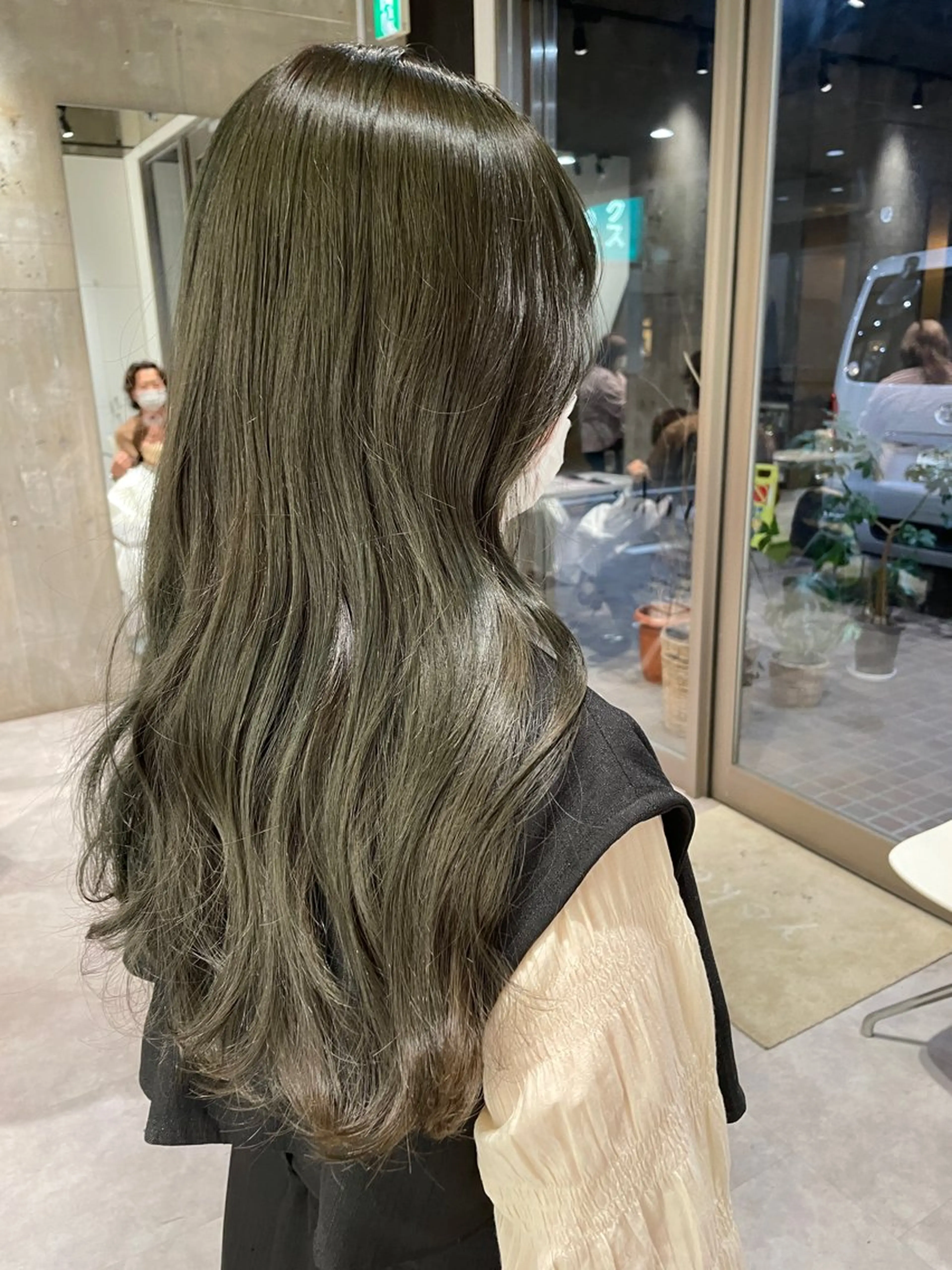 ロング カラー 透明感カラー オリーブカラー ヘアカラー 艶カラー ⋆✦ HIROMIのヘアスタイル