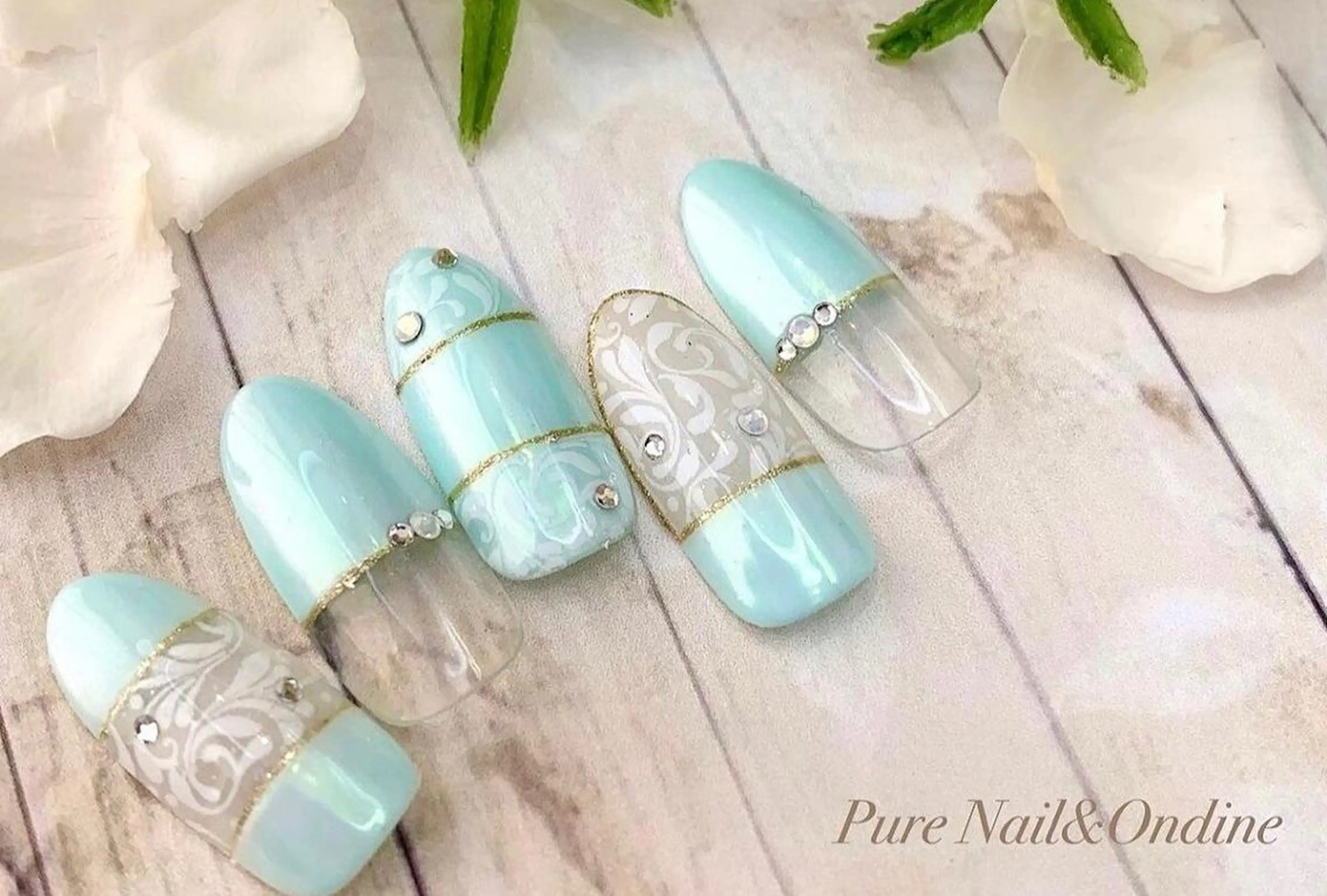 ネイル ピュアネイル pureのネイルデザイン