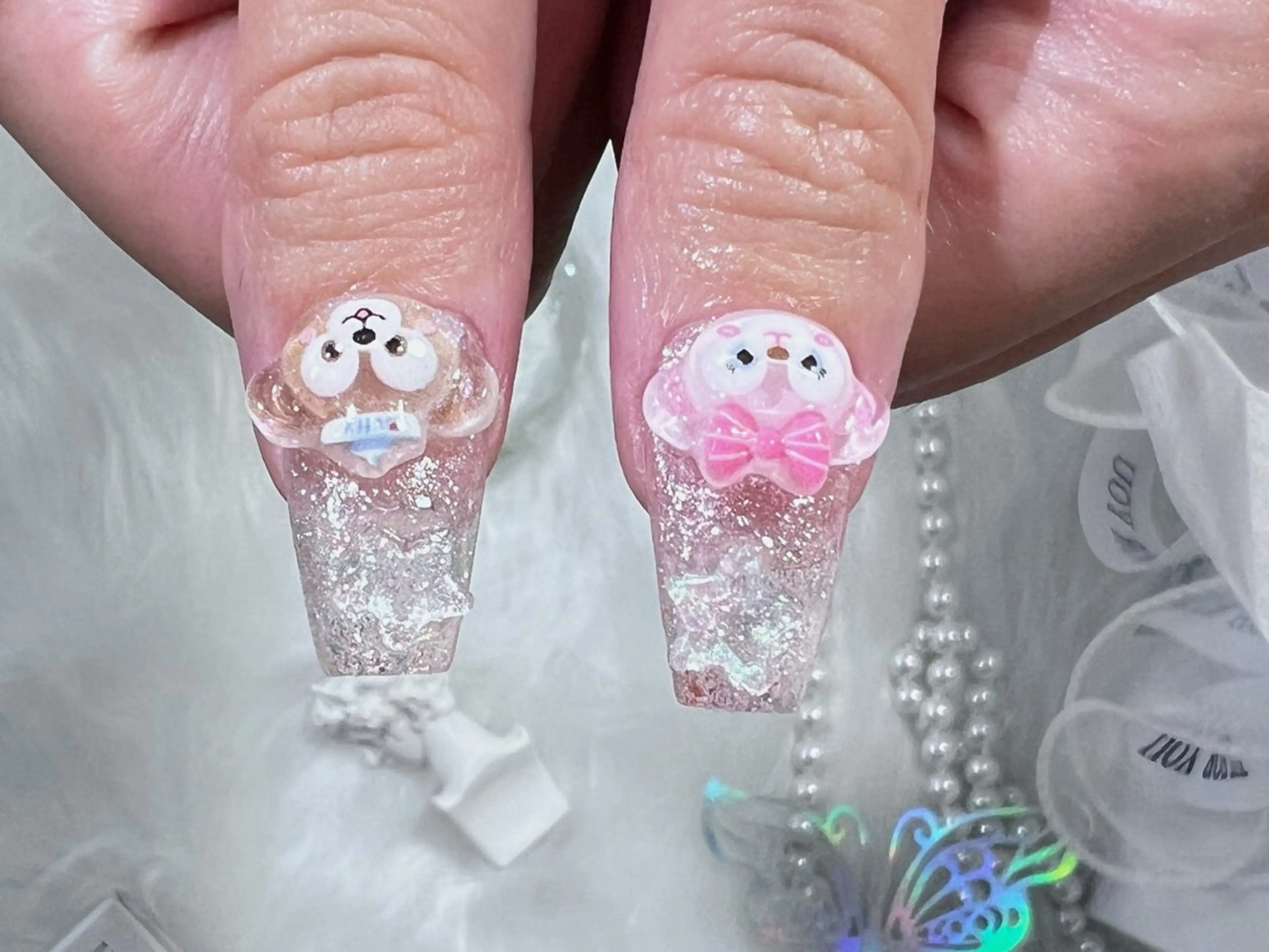 ネイル フレンチネイル ガーリー マグネットネイル 持ち込み スカルプネイル ハンドネイル Painty所属・Painty nailのネイルデザイン