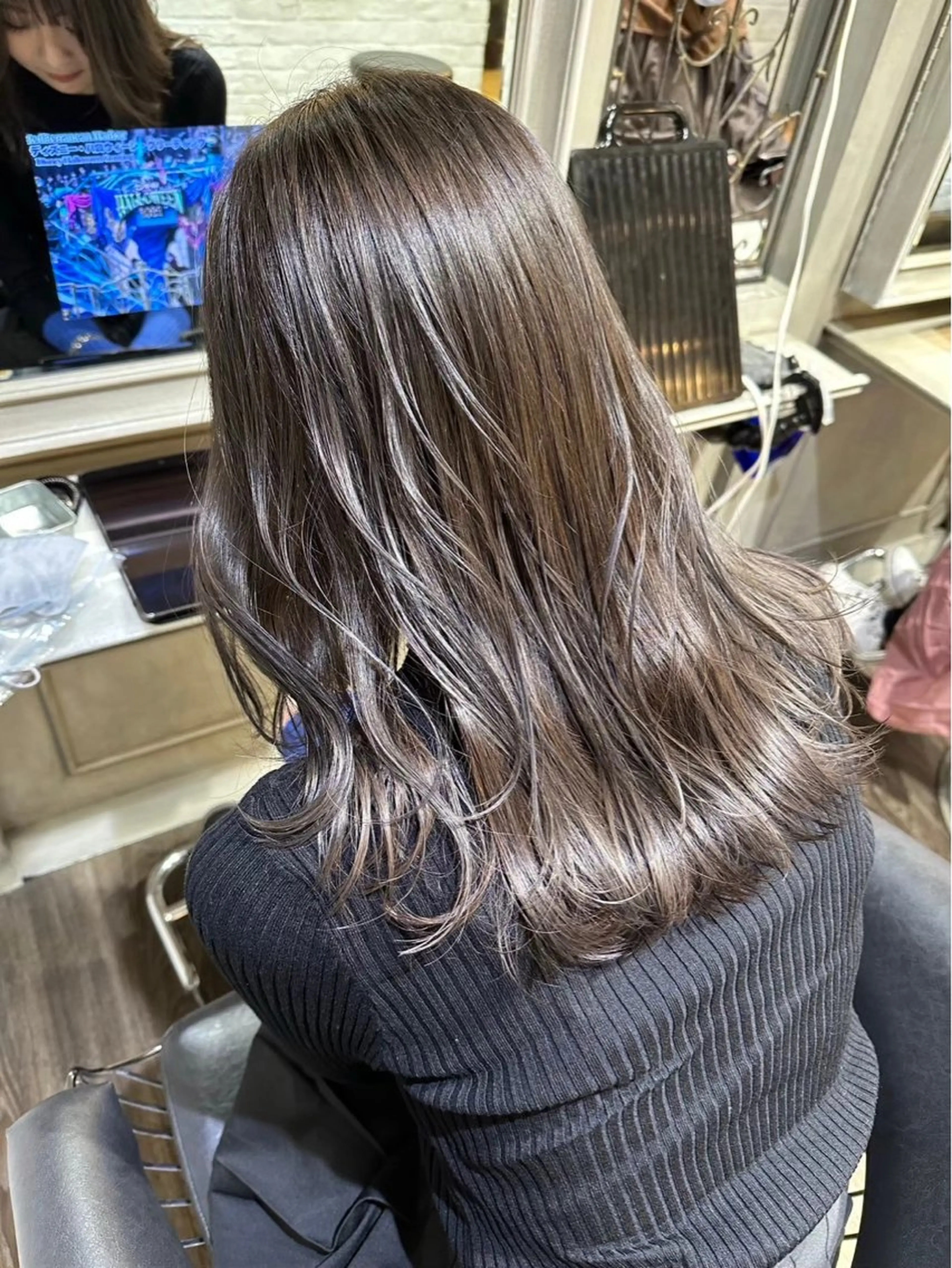 セミロング カラー Mauve 世田谷 きたじまのヘアスタイル