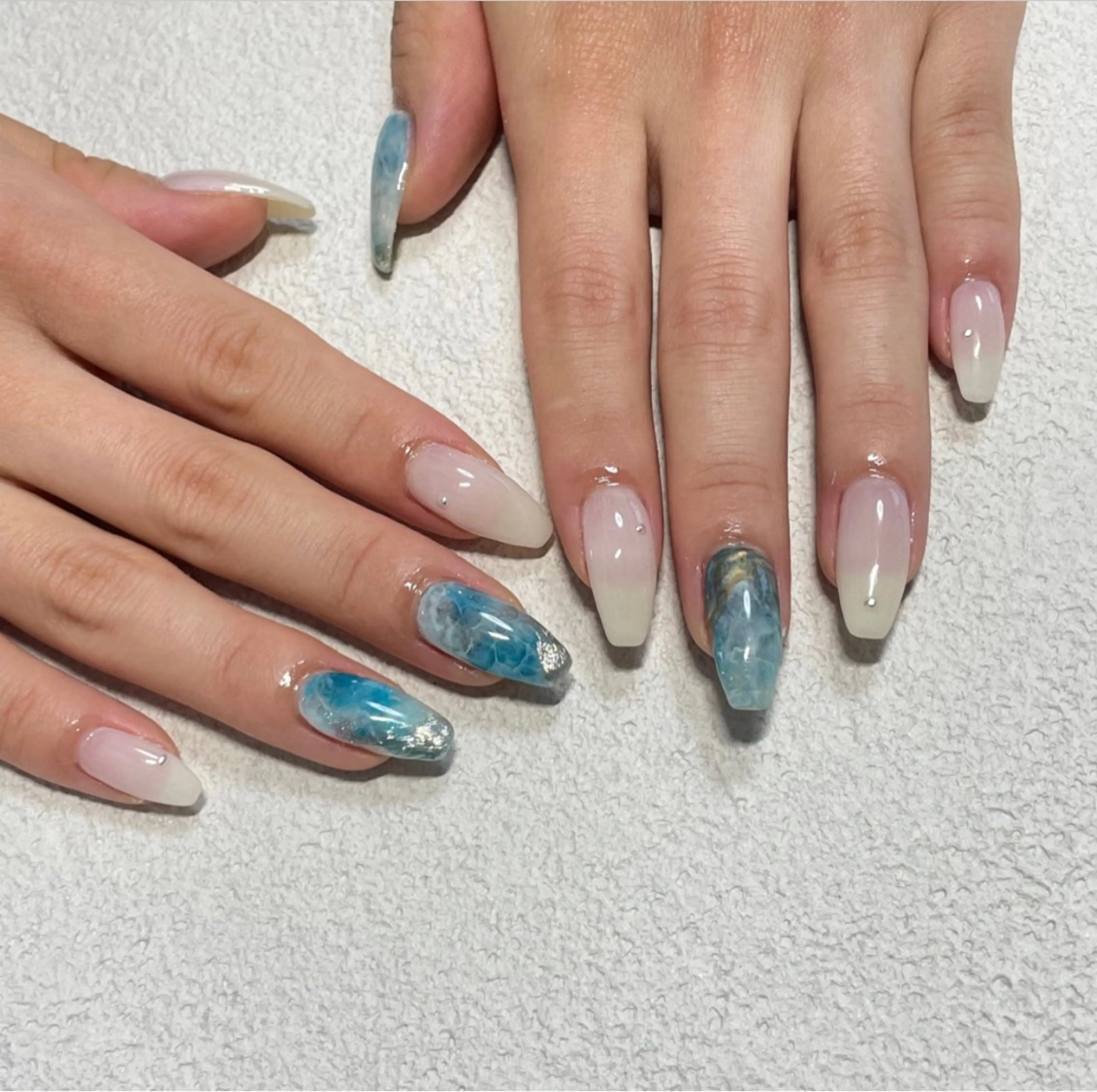 ネイル ハンドネイル nail salon  aloalo所属・Nailist Ayaのネイルデザイン