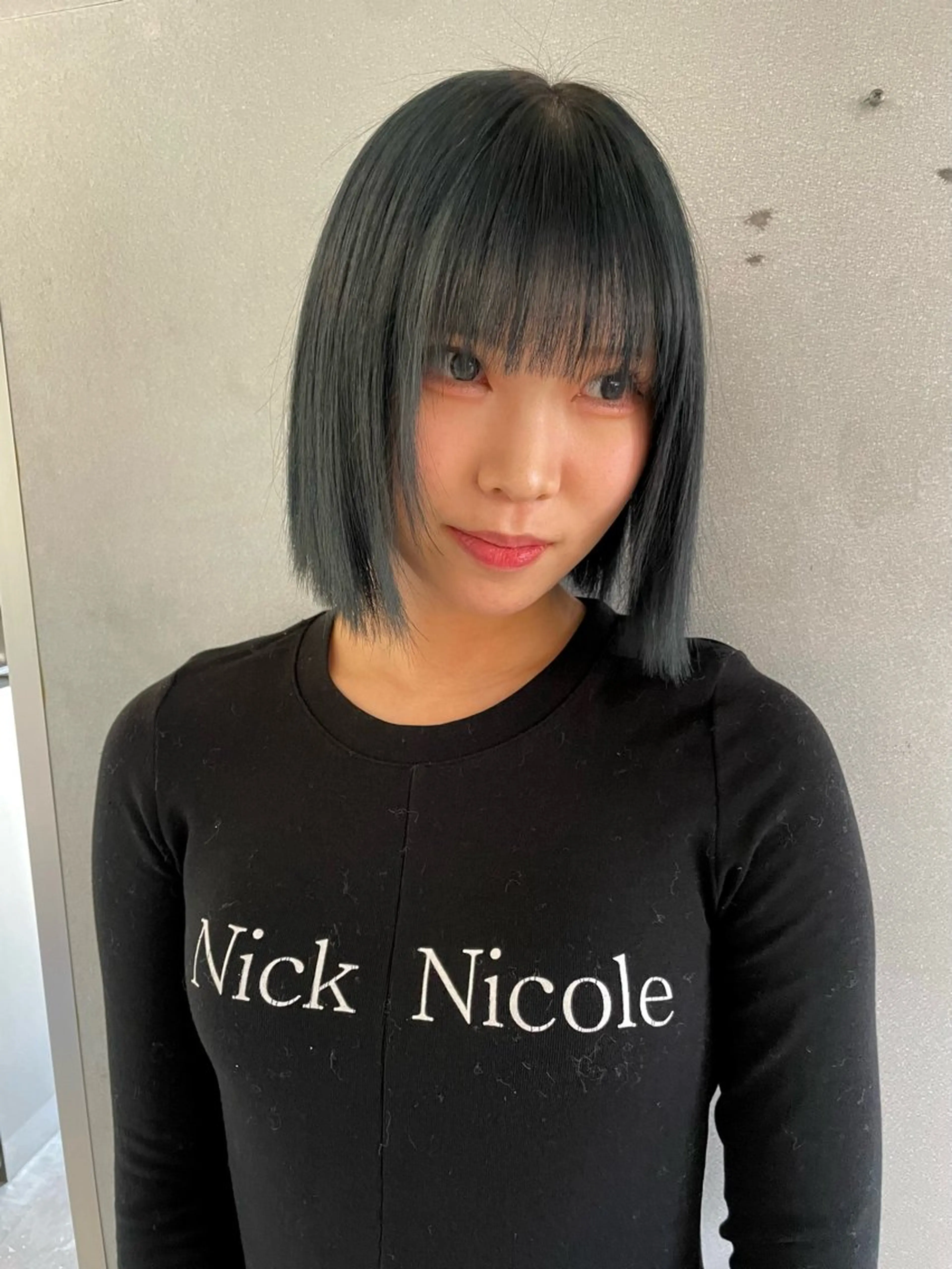 ショート カラー Nalu pu loa hachi所属・金尾 凜のヘアスタイル