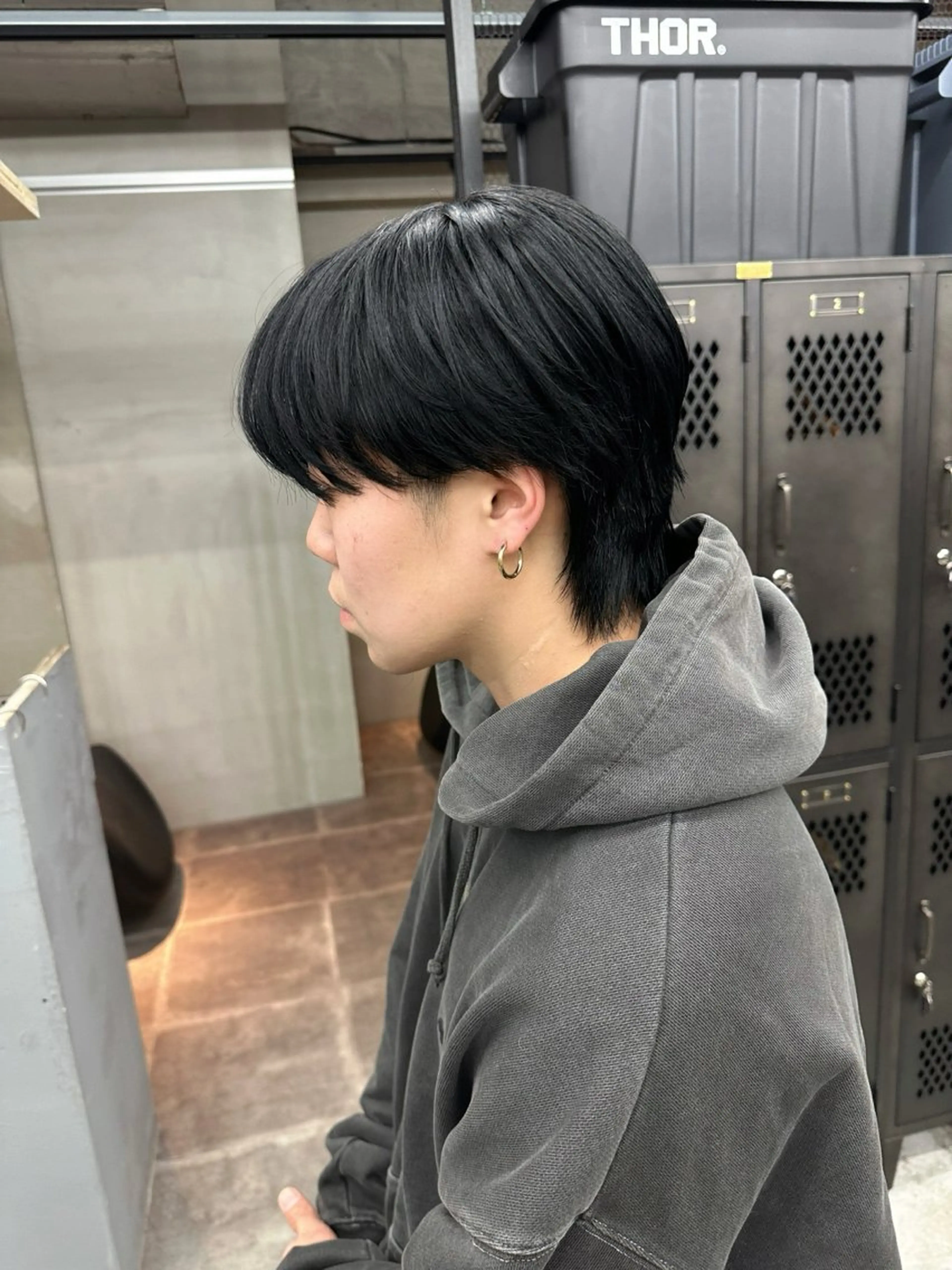 ミディアム カラー メンズ マッシュウルフ マッシュ メンズウルフカット 黒髪 ブルーカラー メンズ特化 🦋KANOKO🦋のヘアスタイル