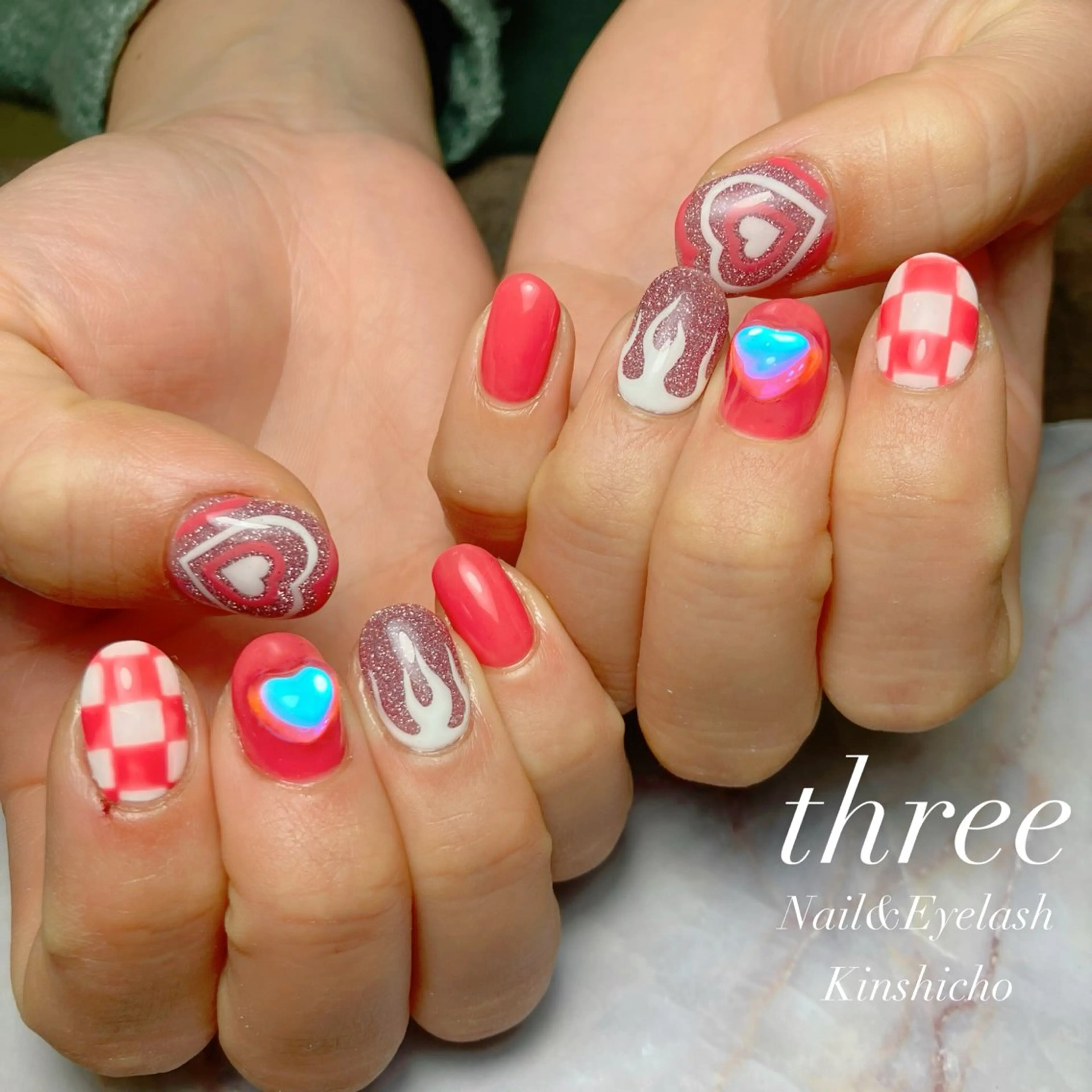 ネイル フラッシュネイル ハート 韓国ネイル ハンドネイル three Nail&Eyeのネイルデザイン