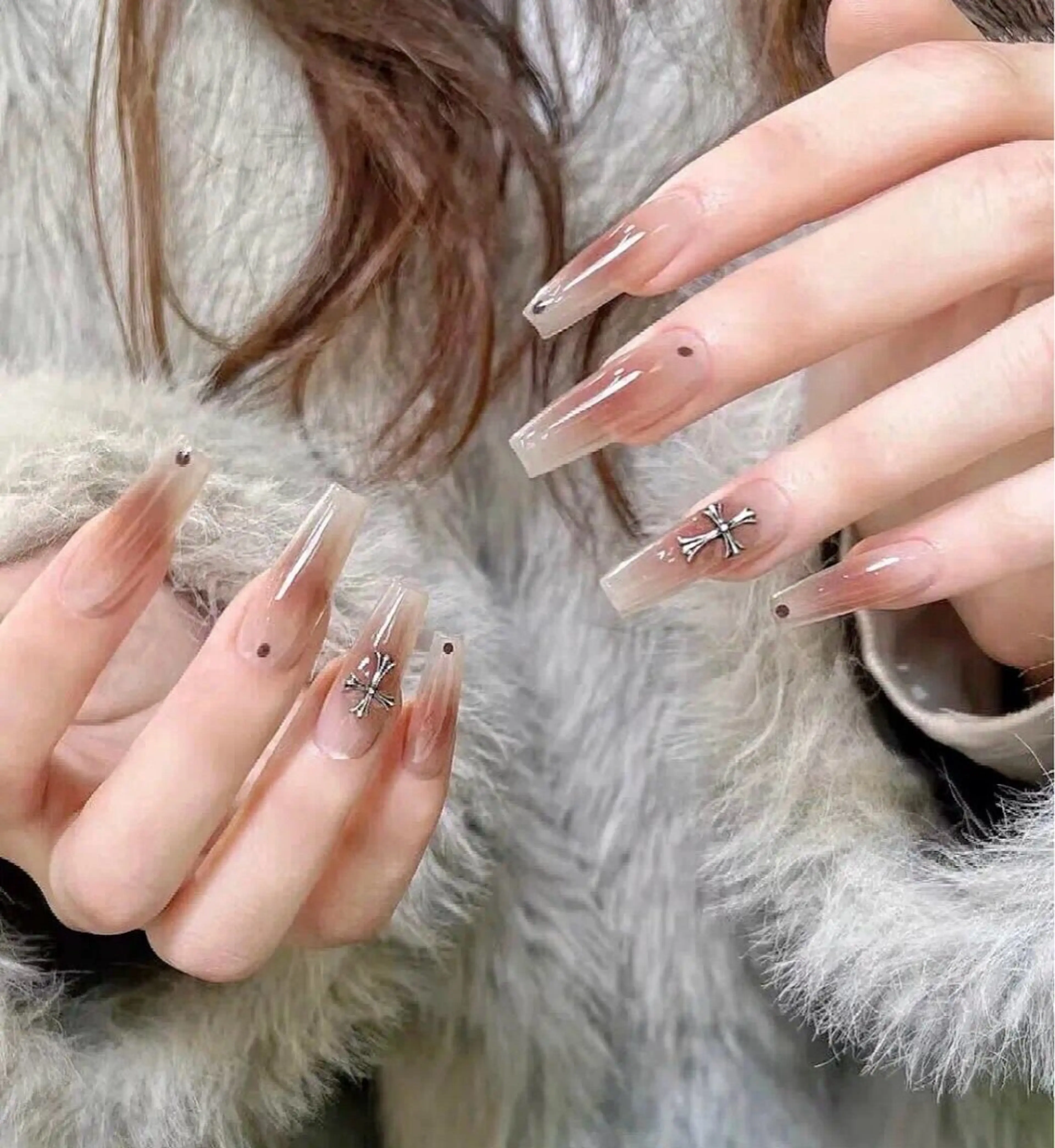 ネイル ハンドネイル 💅E•U•B NAIL🌹所属・横浜市中区曙町 ネイルE·U·Bのネイルデザイン