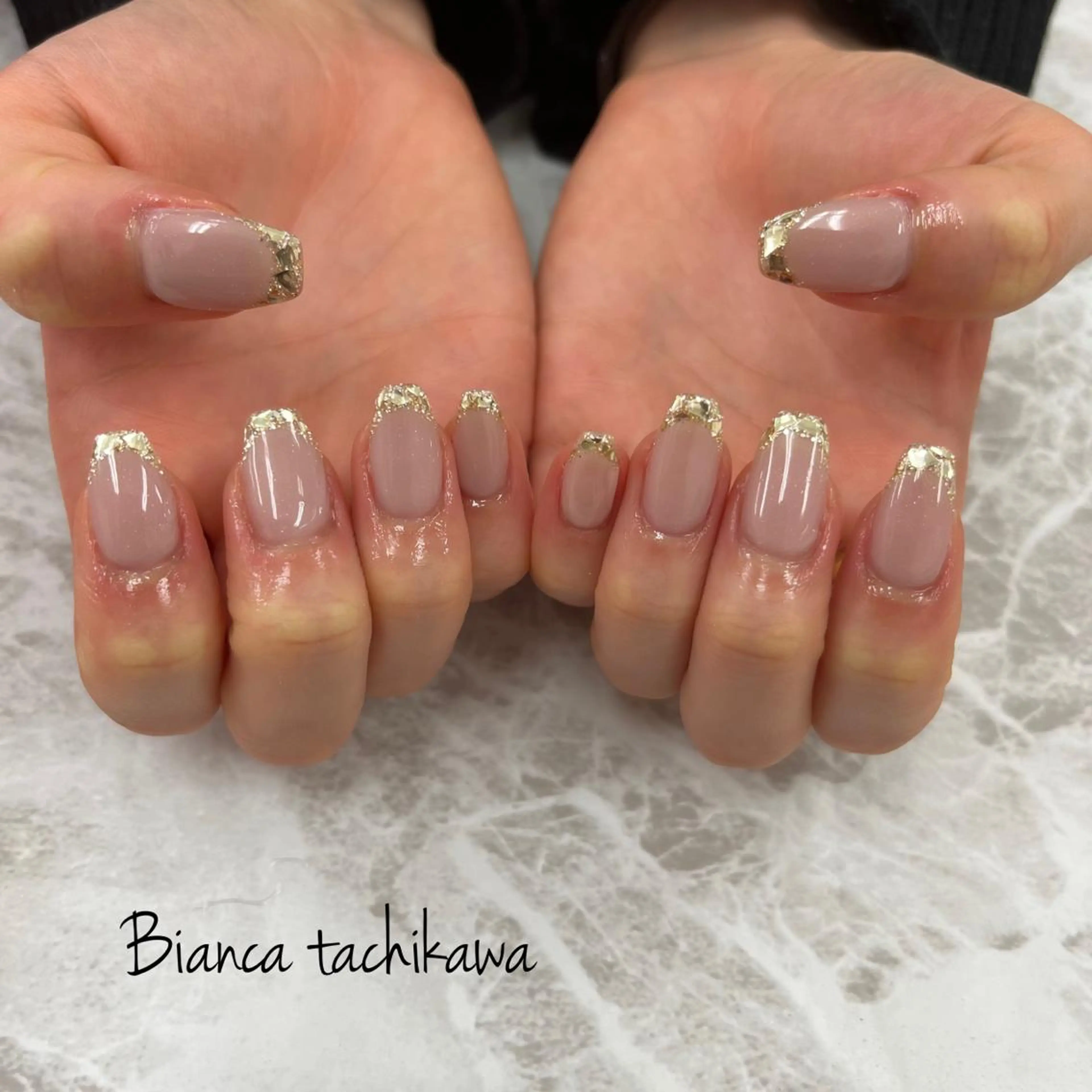 ネイル フレンチネイル ガラスフレンチ ハンドネイル Bianca☁国分寺 🤍店長/黒木愛美のネイルデザイン