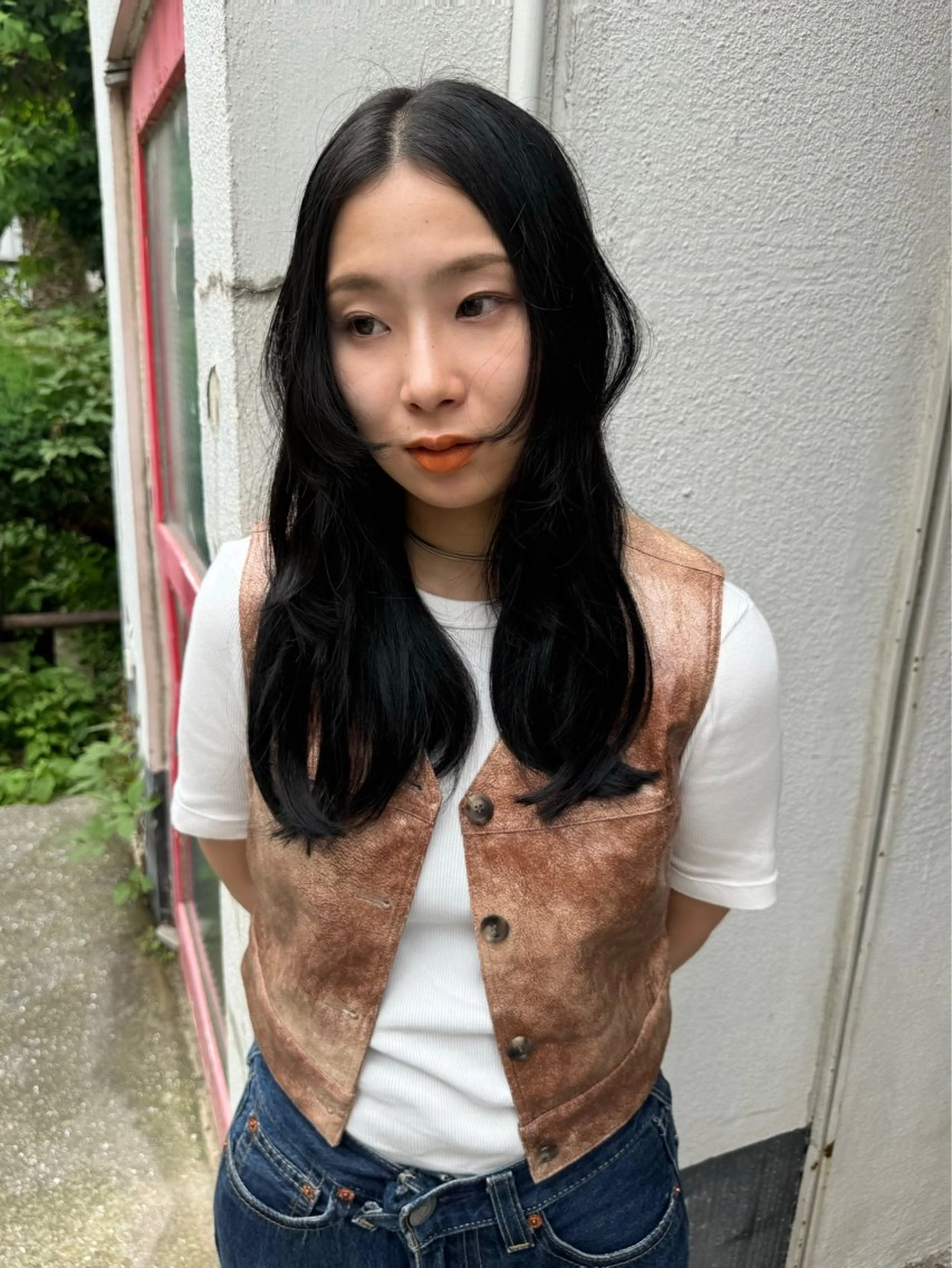 セミロング カラー 顔まわりレイヤー 顔周りカット レイヤーカット ofF élua所属・もりしま あやかのヘアスタイル