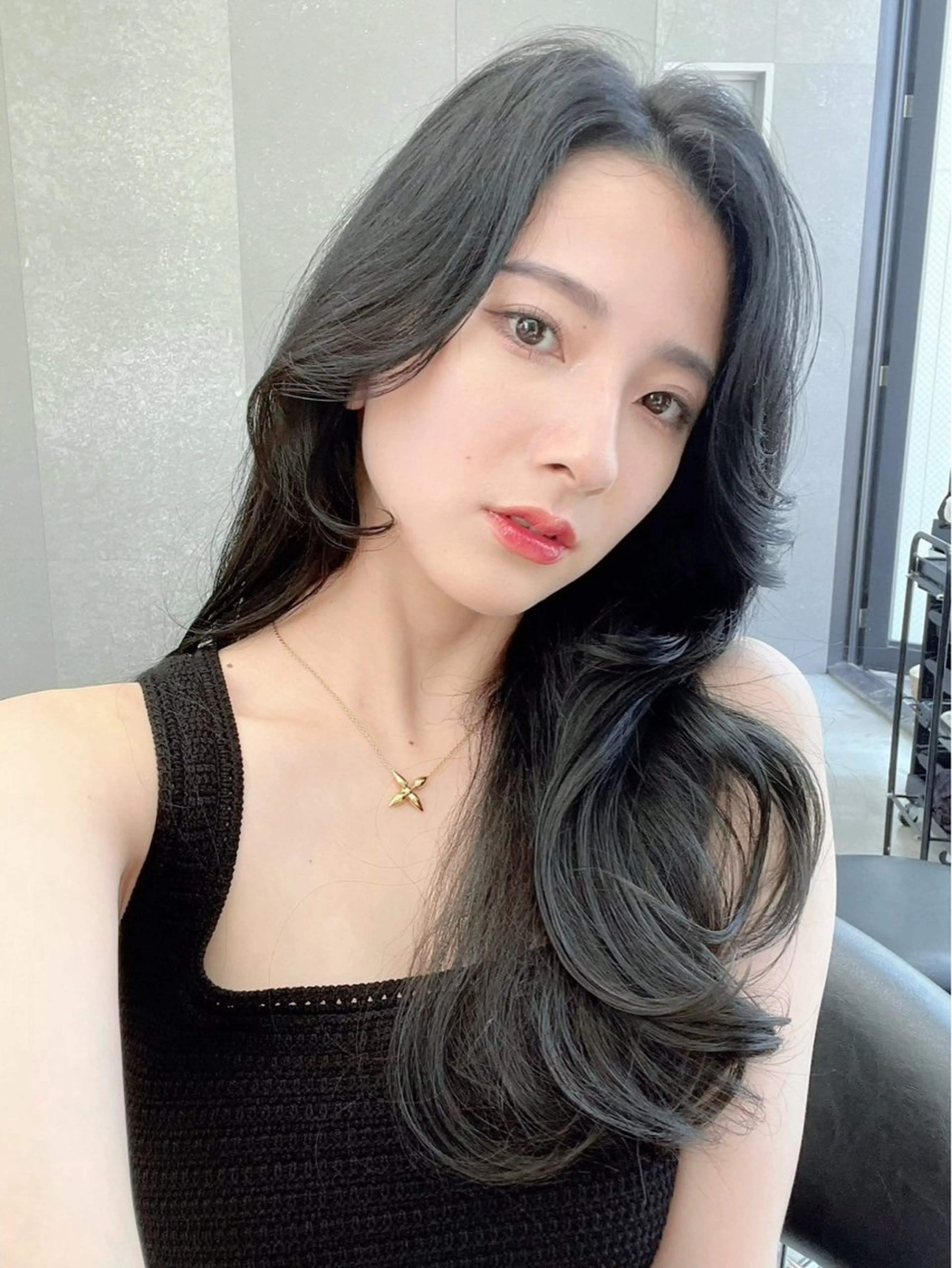 ロング カラー レイヤーカット カット ヘアカラー トリートメント ヘッドスパ 山崎/ボブ縮毛矯正 レイヤー髪質改善のヘアスタイル