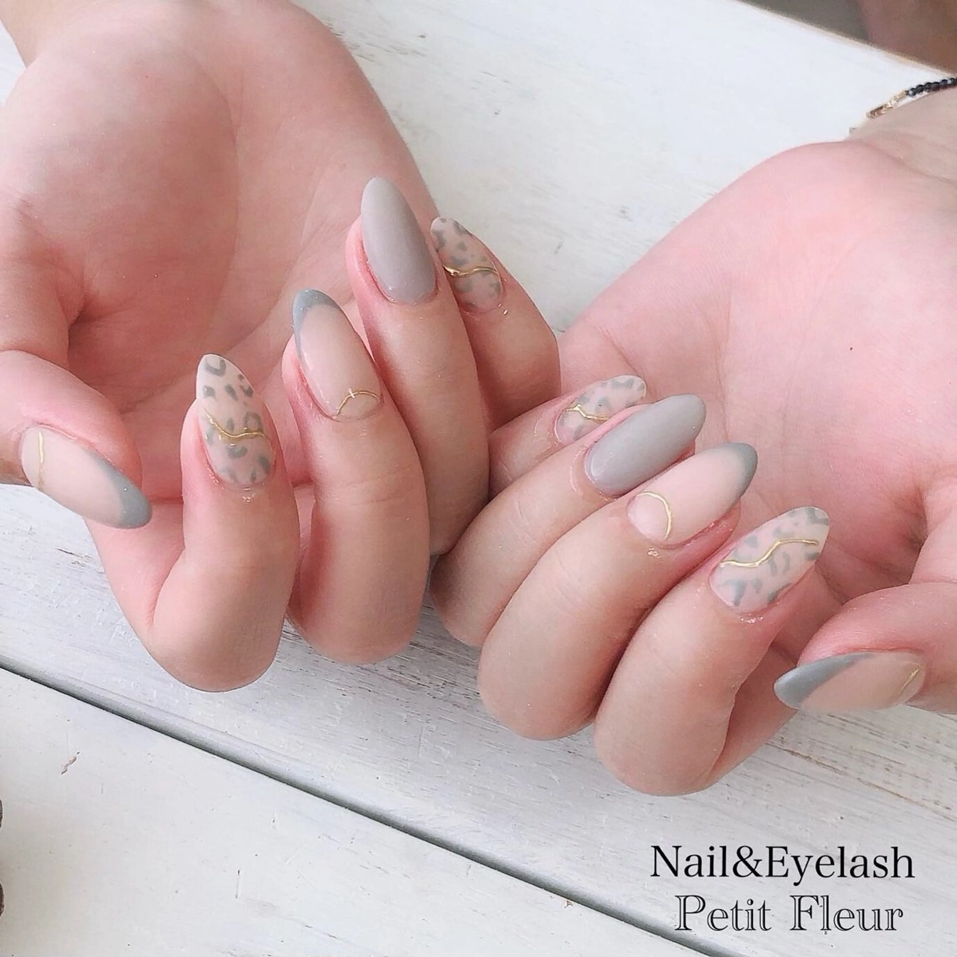 ネイル Petit Fleur所属・青柳 亜梨奈のマツエク・マツパデザイン