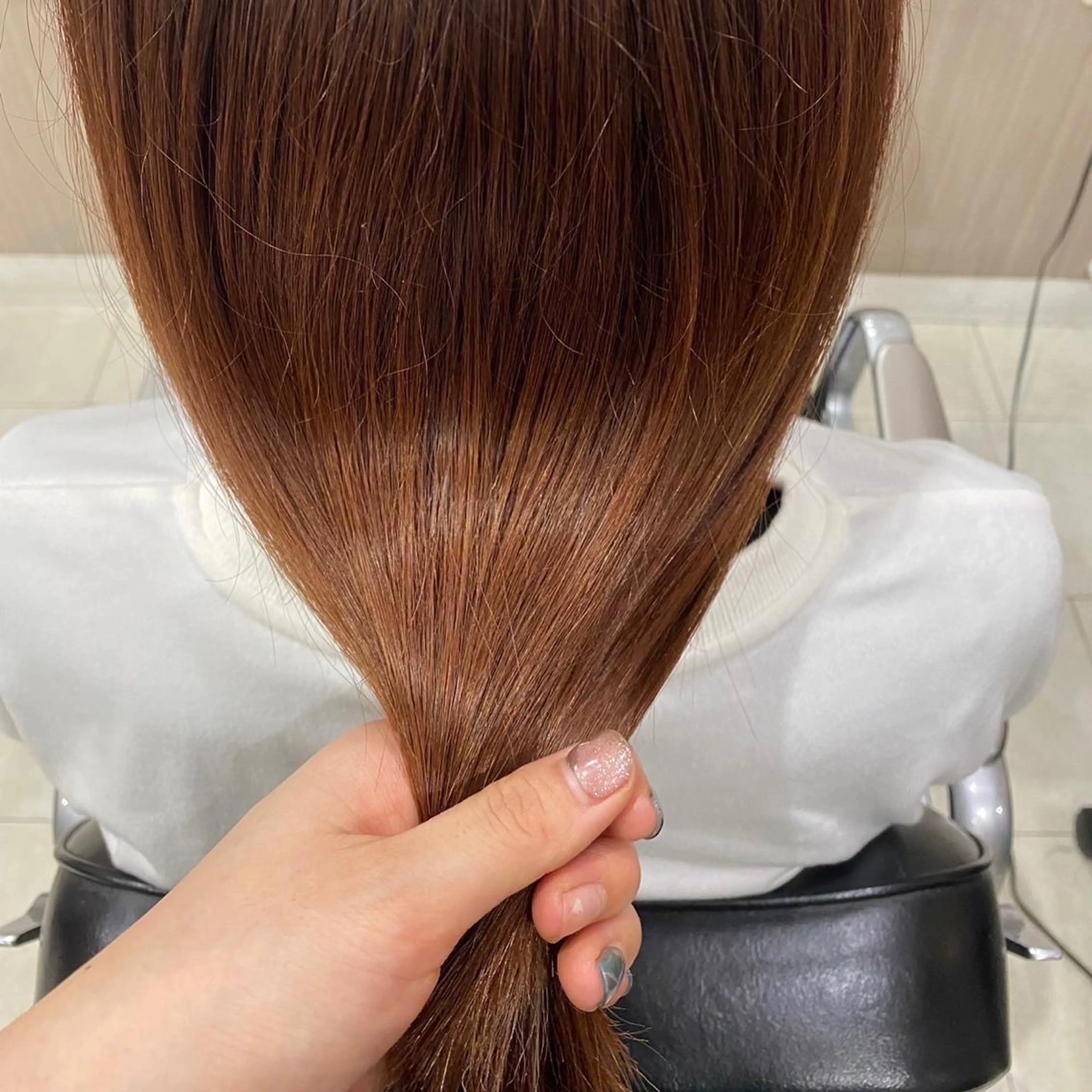 カラー ヘアカラー 艶髪🥣透明感カラー 🫧前田奈津実のヘアスタイル