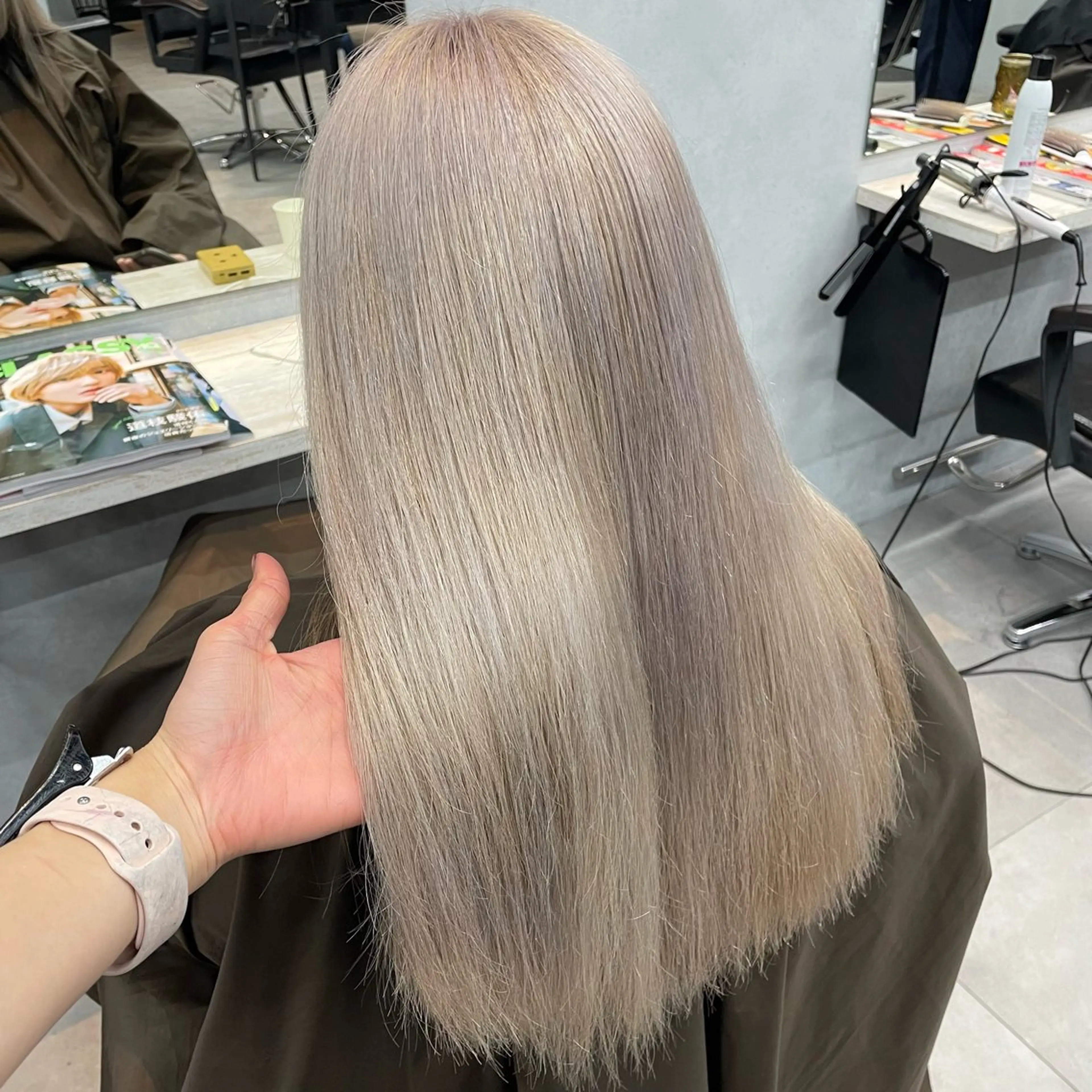 ロング カット ヘアカラー 🫧艶髪/ブリーチ 🐳honami🫧のヘアスタイル