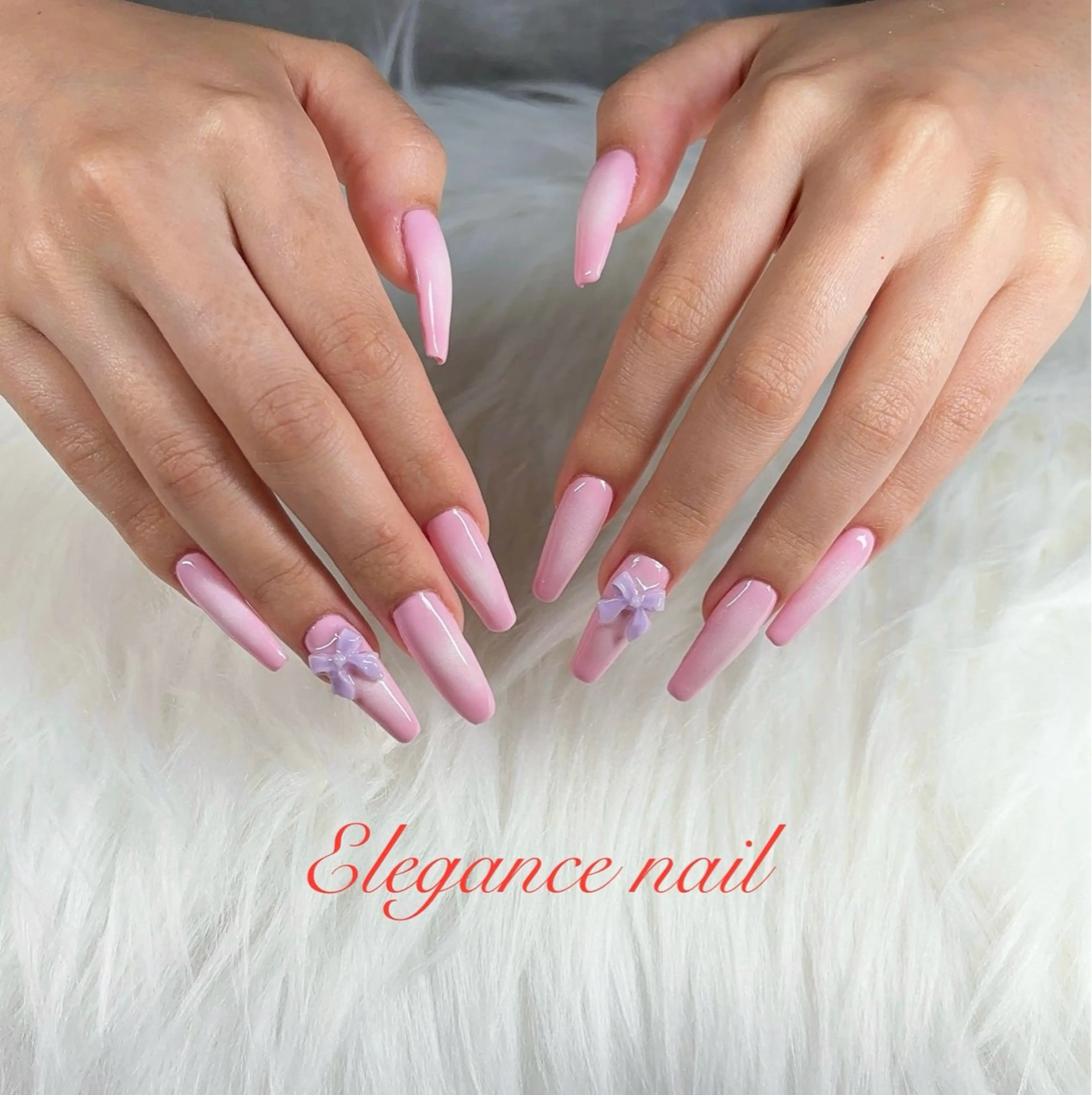 ネイル 長さ出し ハンドネイル Elegance Nail所属・Elegance Nail本厚木店舗のネイルデザイン