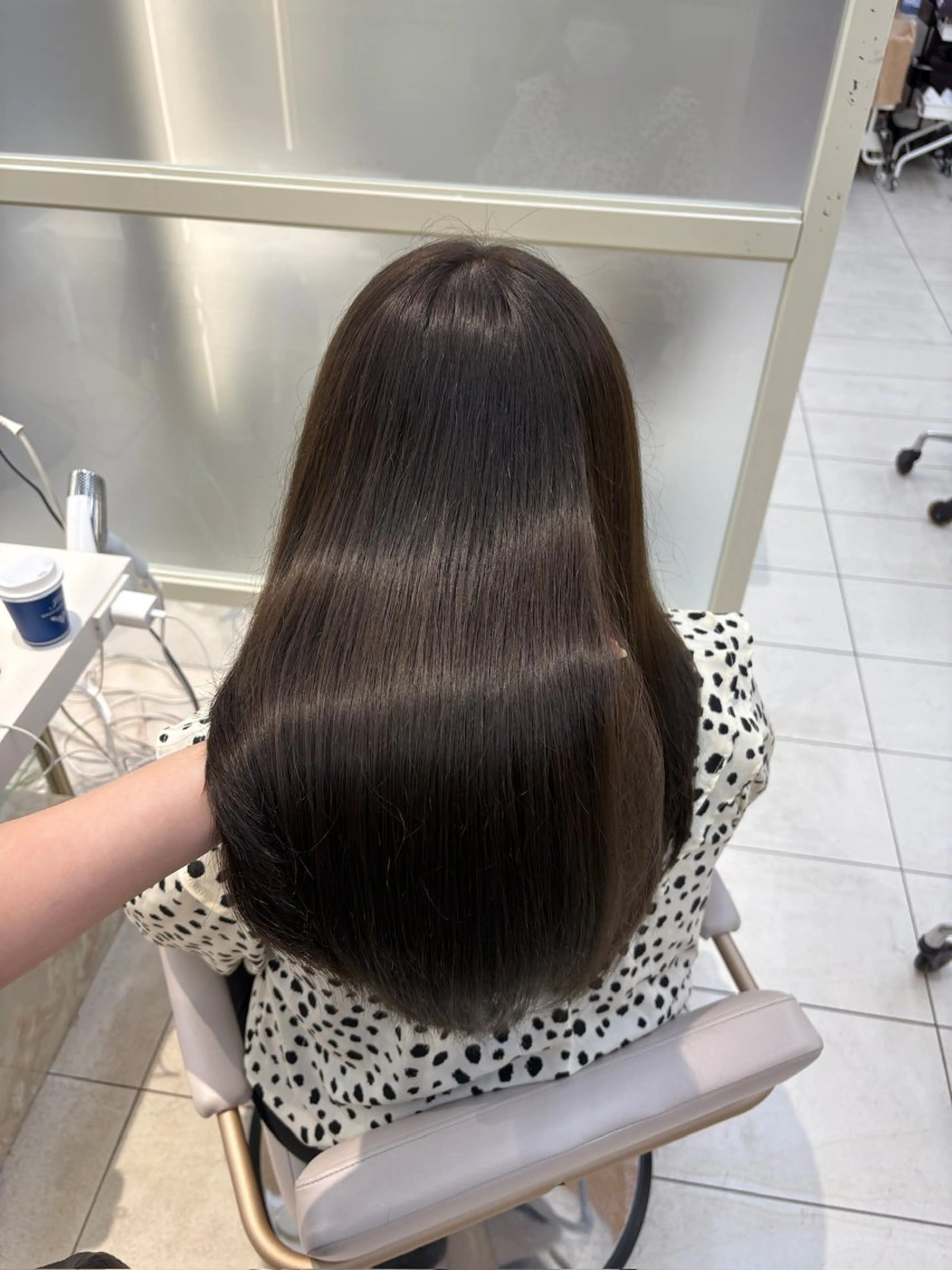 ロング ヘアカラー トリートメント Hina🤎ベージュ 、グレージュ🤎のヘアスタイル