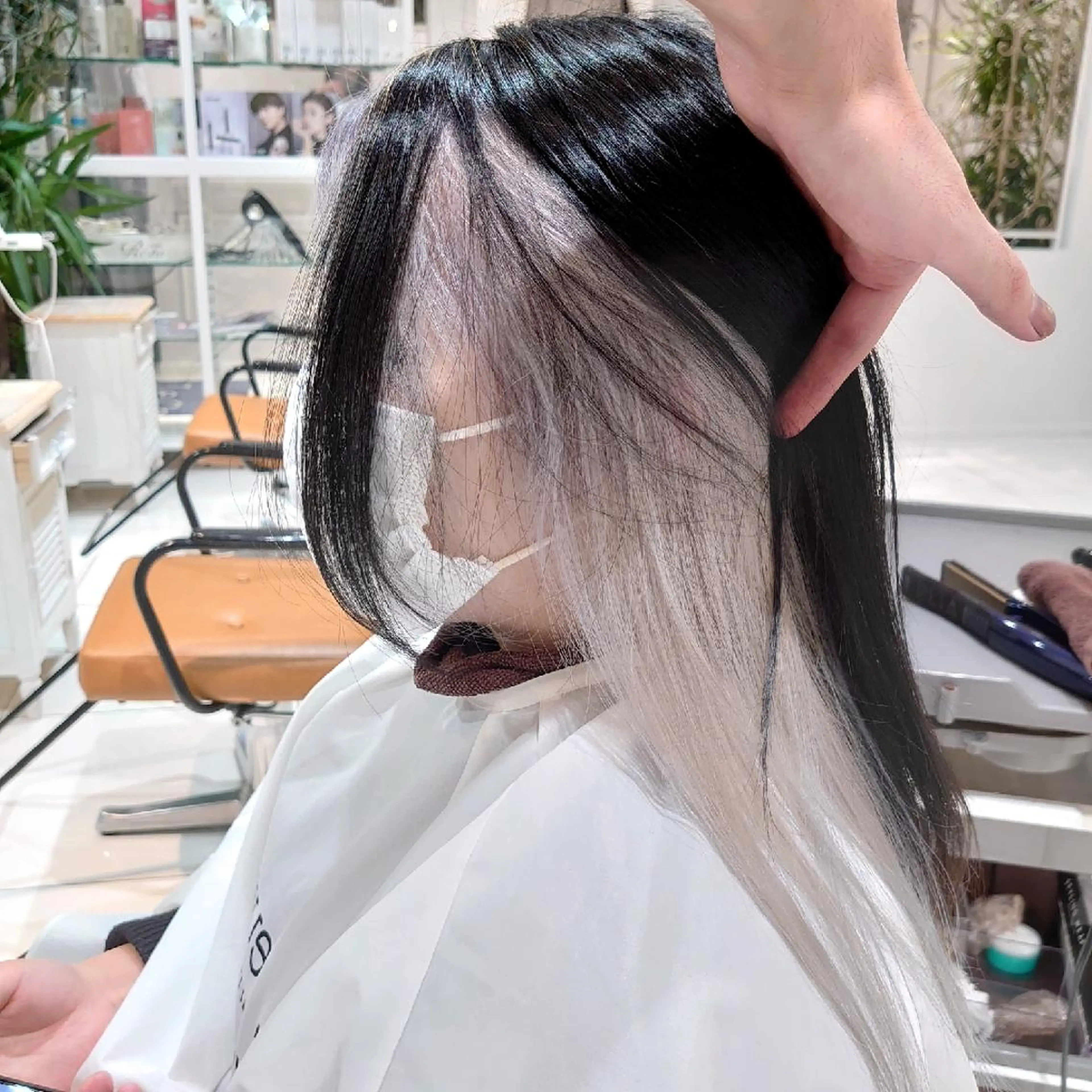 ロング カラー インナーカラー トリートメント 新潟ハイトーンカラー NO.1✨ 小川 巧のヘアスタイル