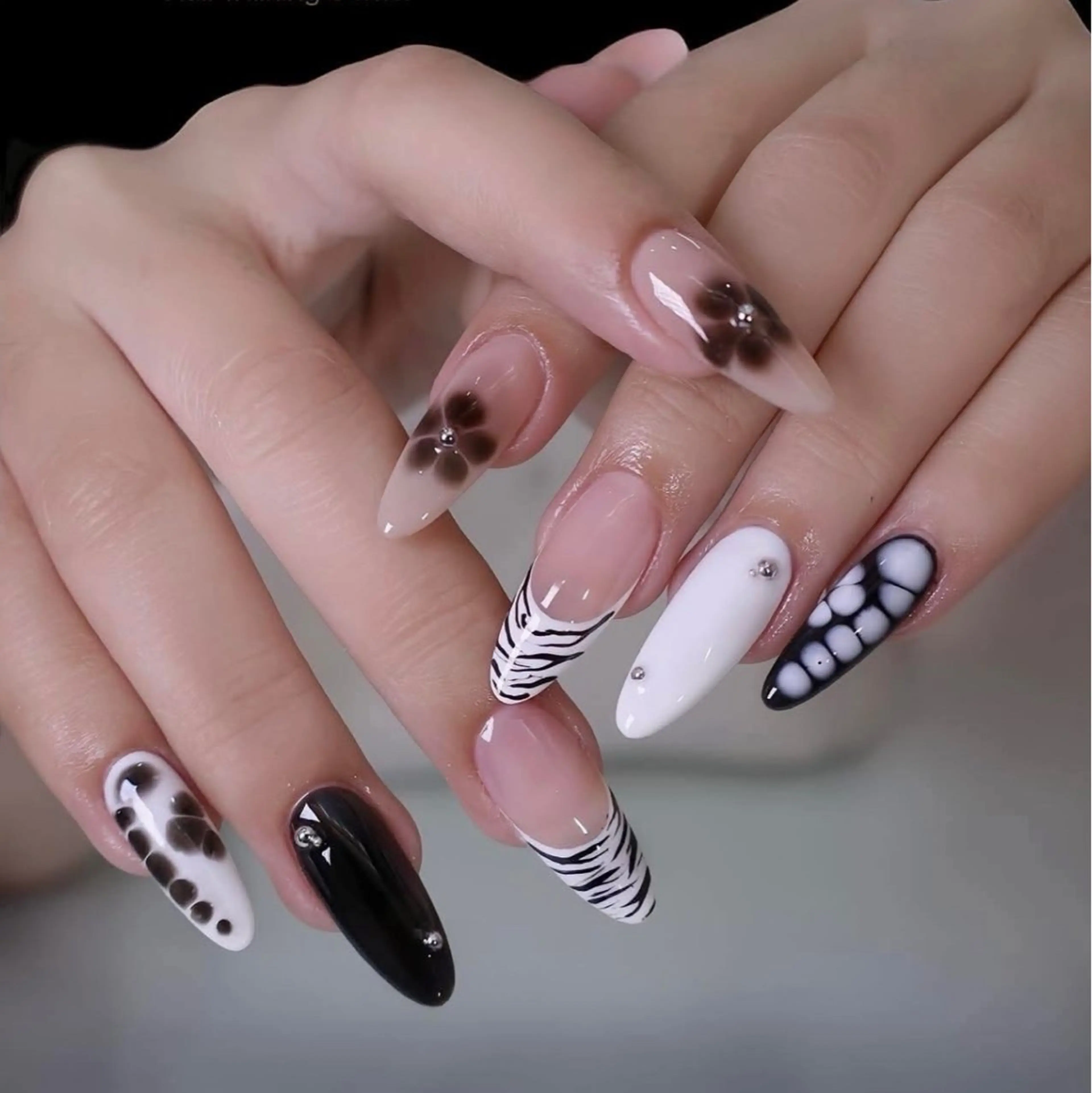 ネイル Rin 本厚木サロンのネイルデザイン