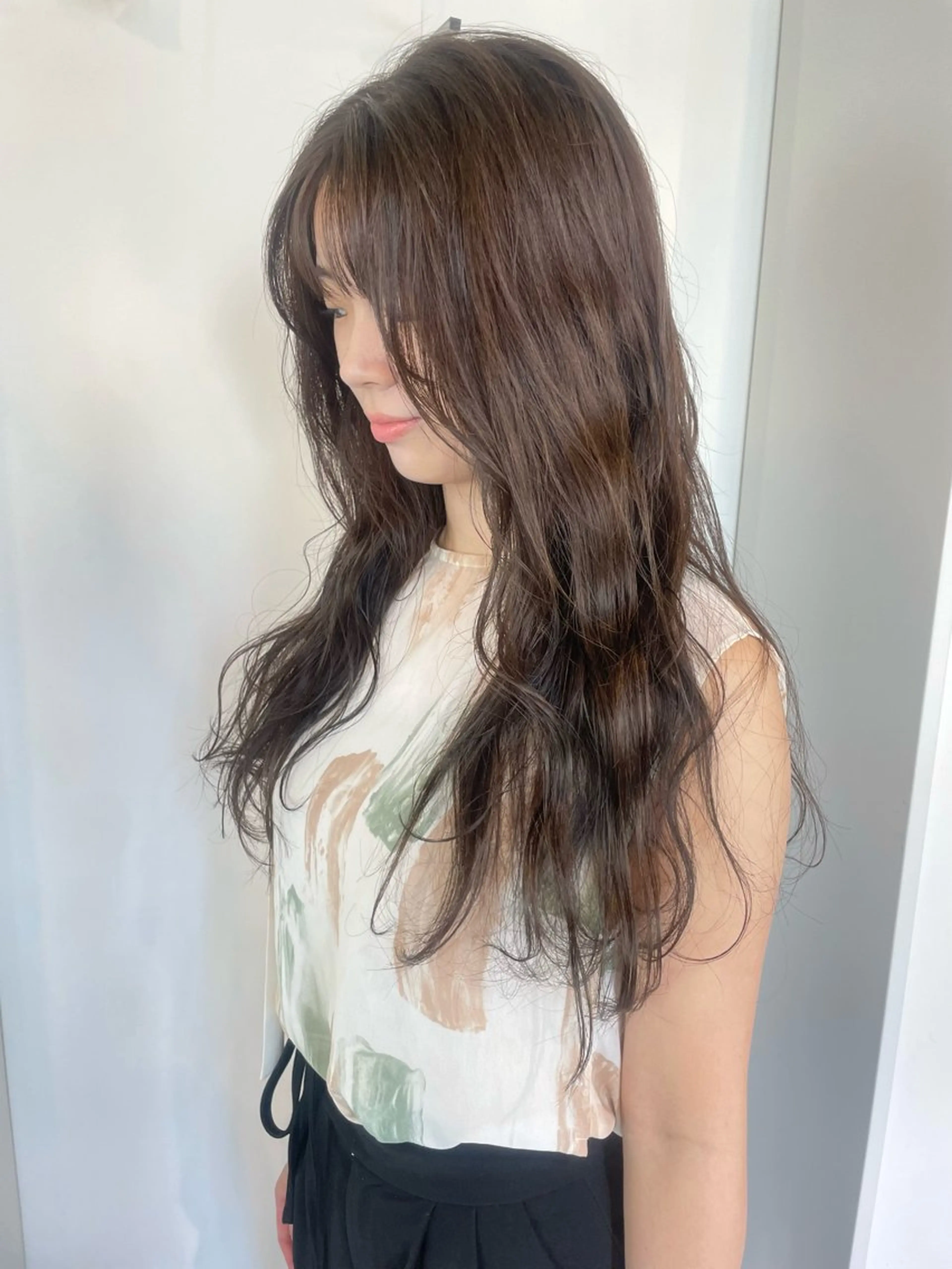 ロング カット ヘアカラー ニュアンスヘア /透明感🪽AYAのヘアスタイル