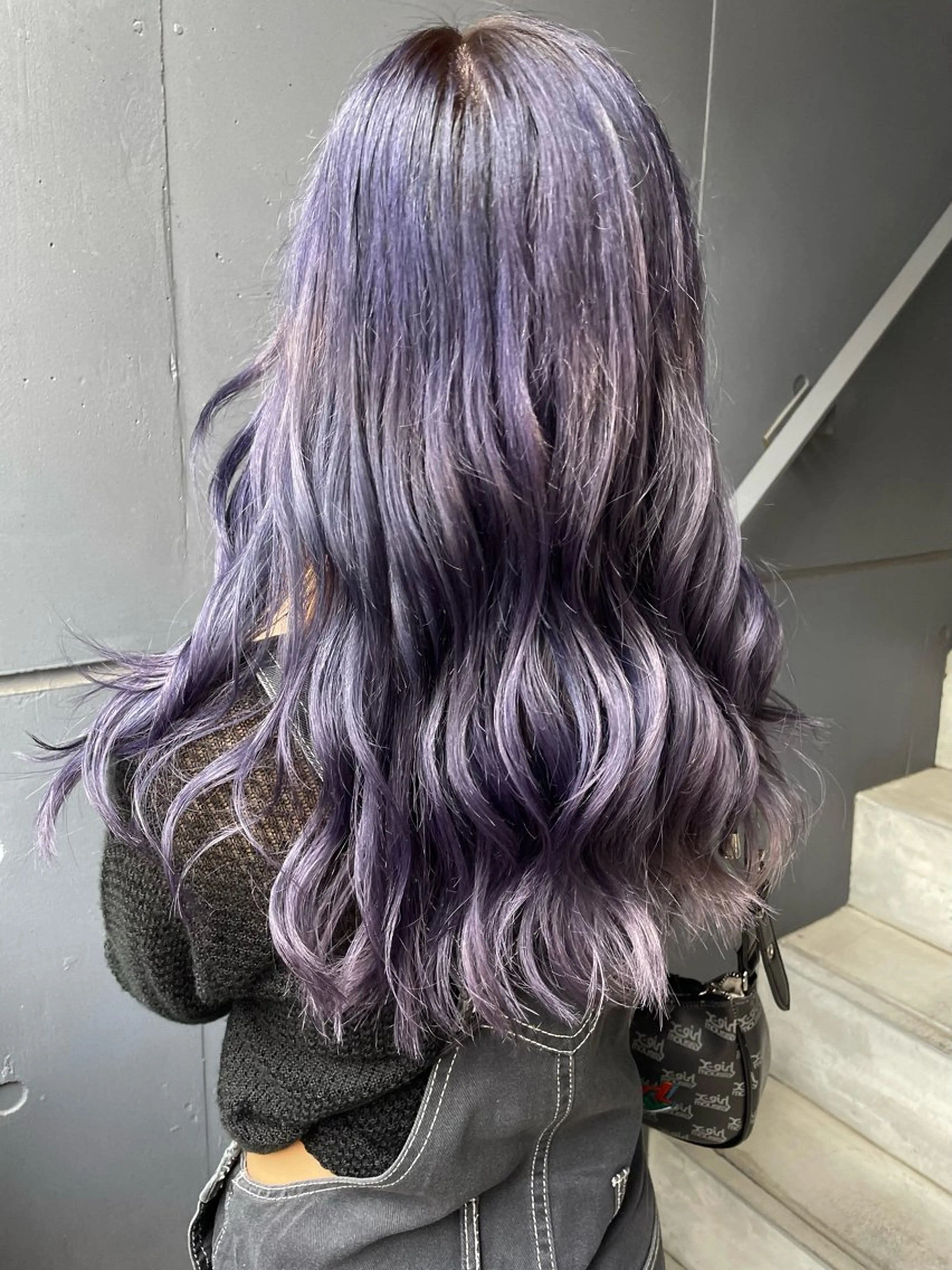 ロング shoko/ 海外ガール風パーマのヘアスタイル