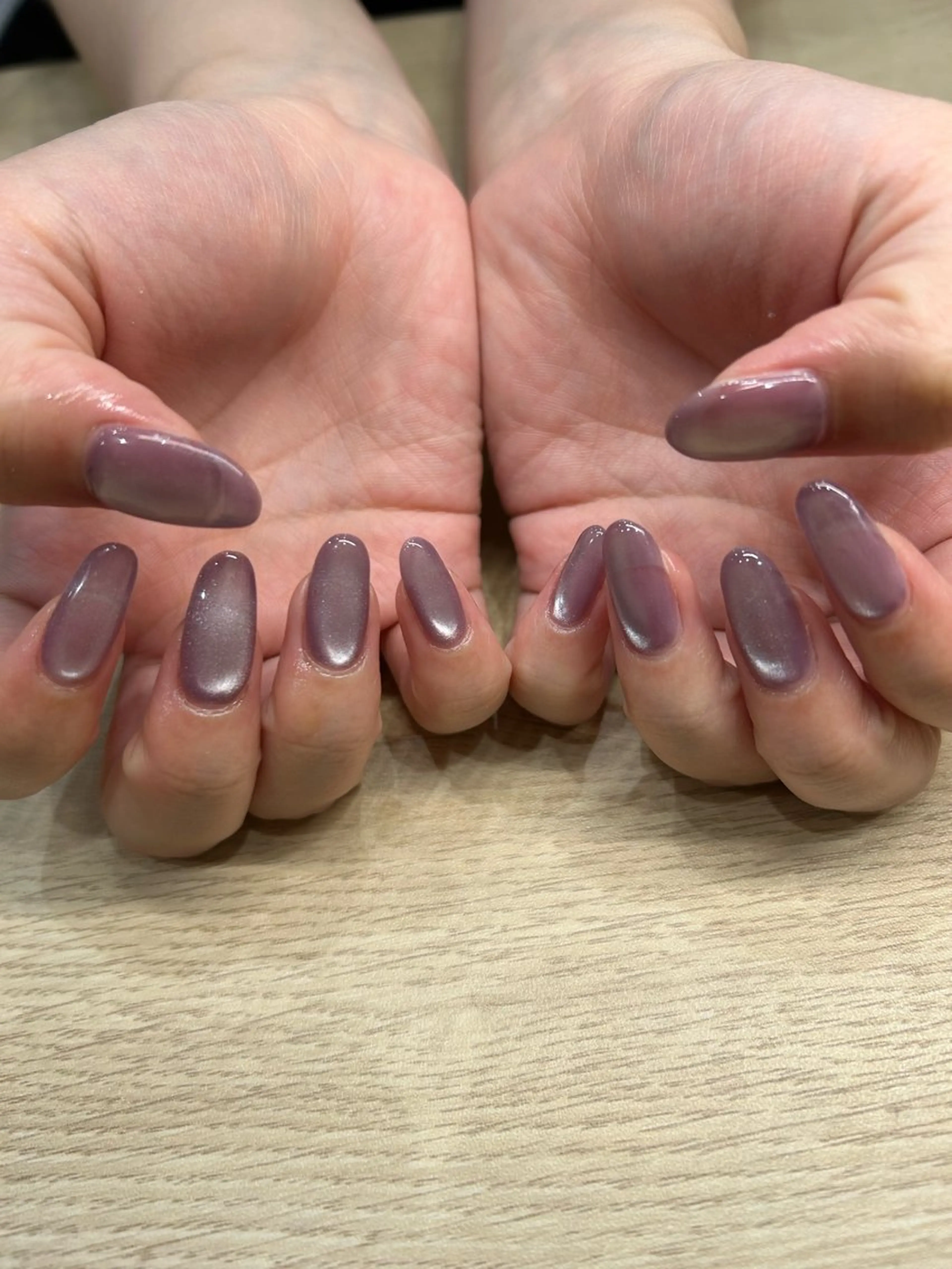 ネイル ハンドネイル snazzy所属・小松 千冬のネイルデザイン