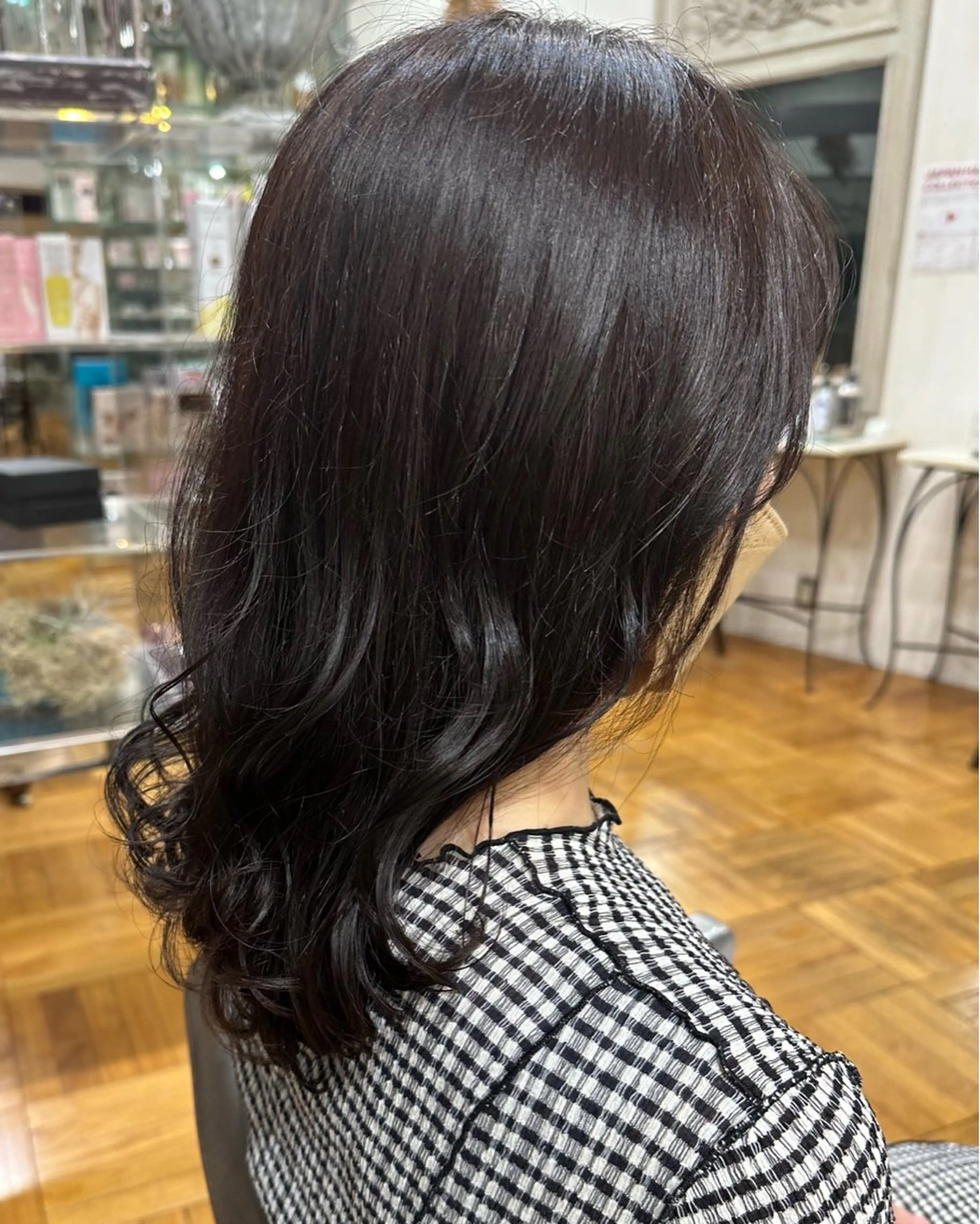 セミロング カット ヘアカラー トリートメント オブヘア所属・銀座／ るかのヘアスタイル