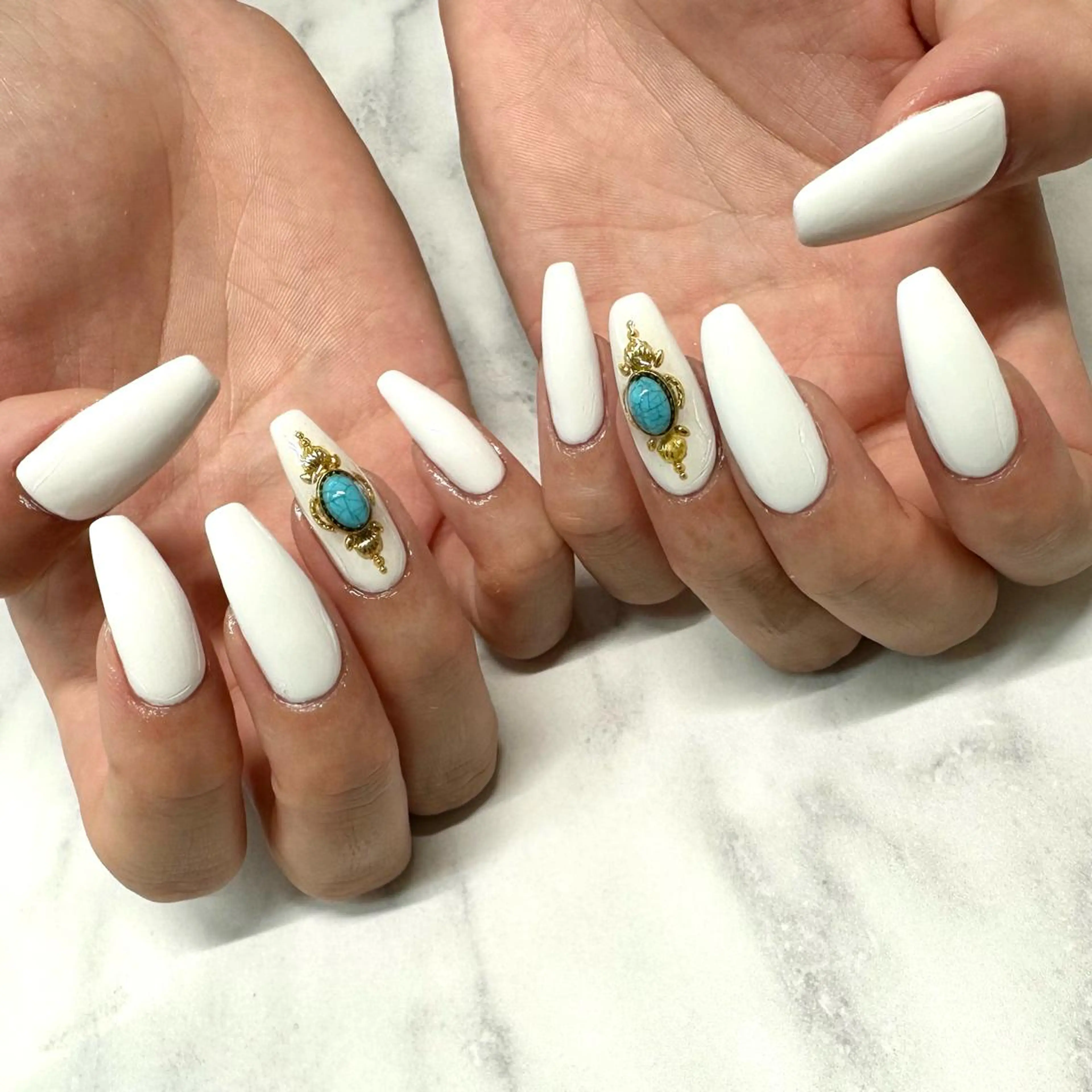 ネイル ハンドネイル Bianca浦和🎀 渋谷のネイルデザイン