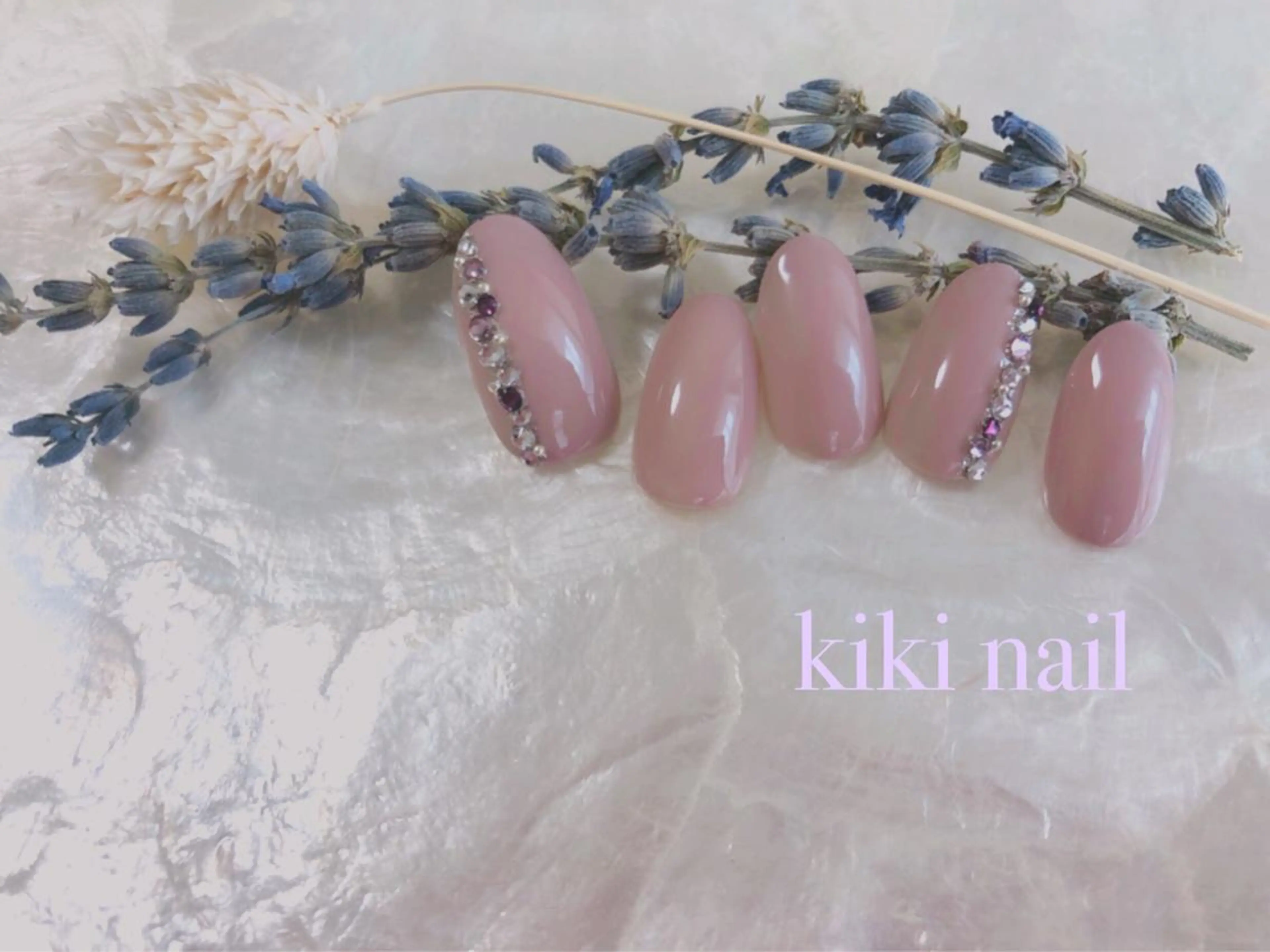 ネイル シンプルネイル kiki nail 二子玉川のネイルデザイン