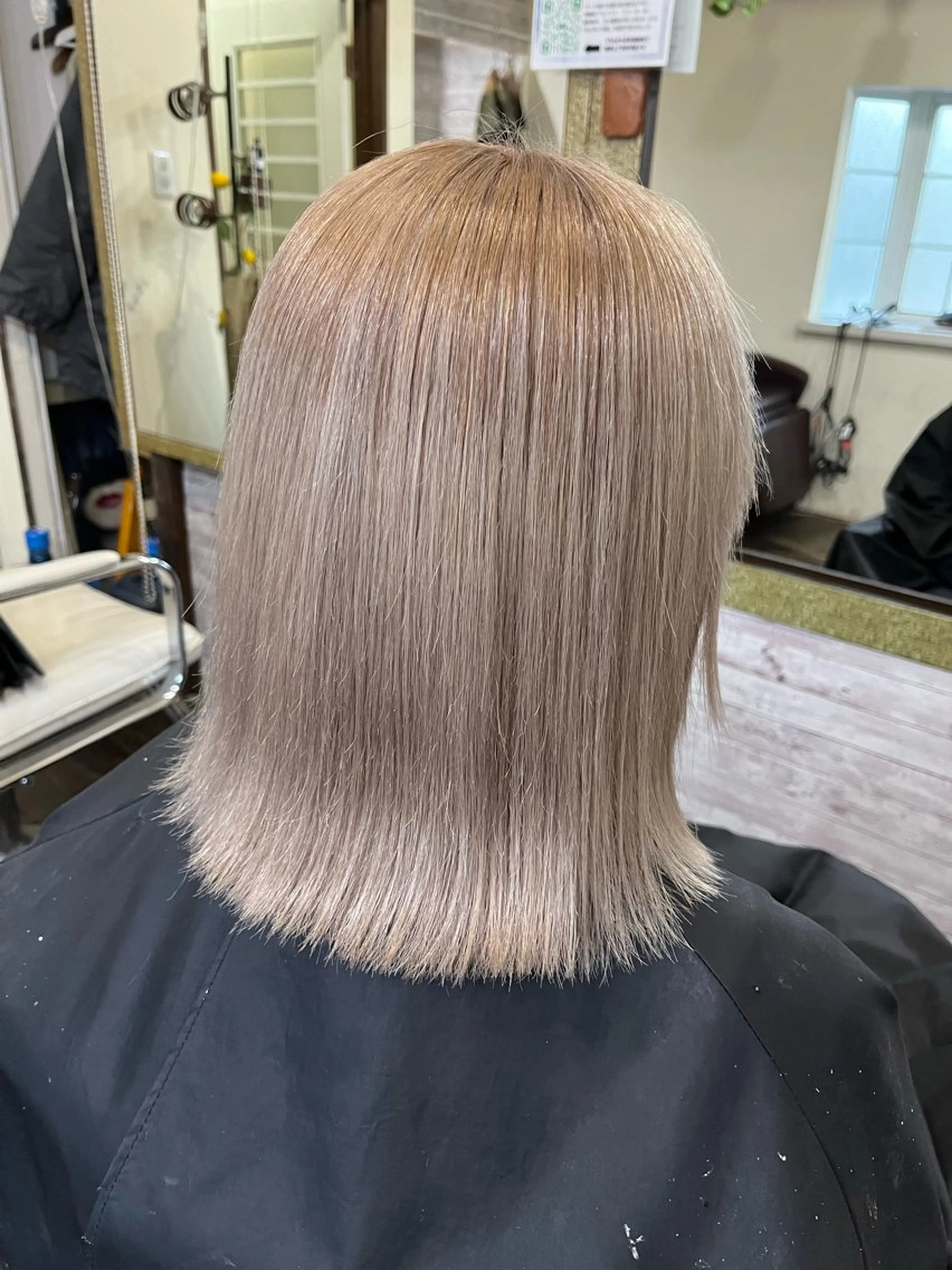 ミディアム カラー ヘアカラー 渡辺 健太のヘアスタイル