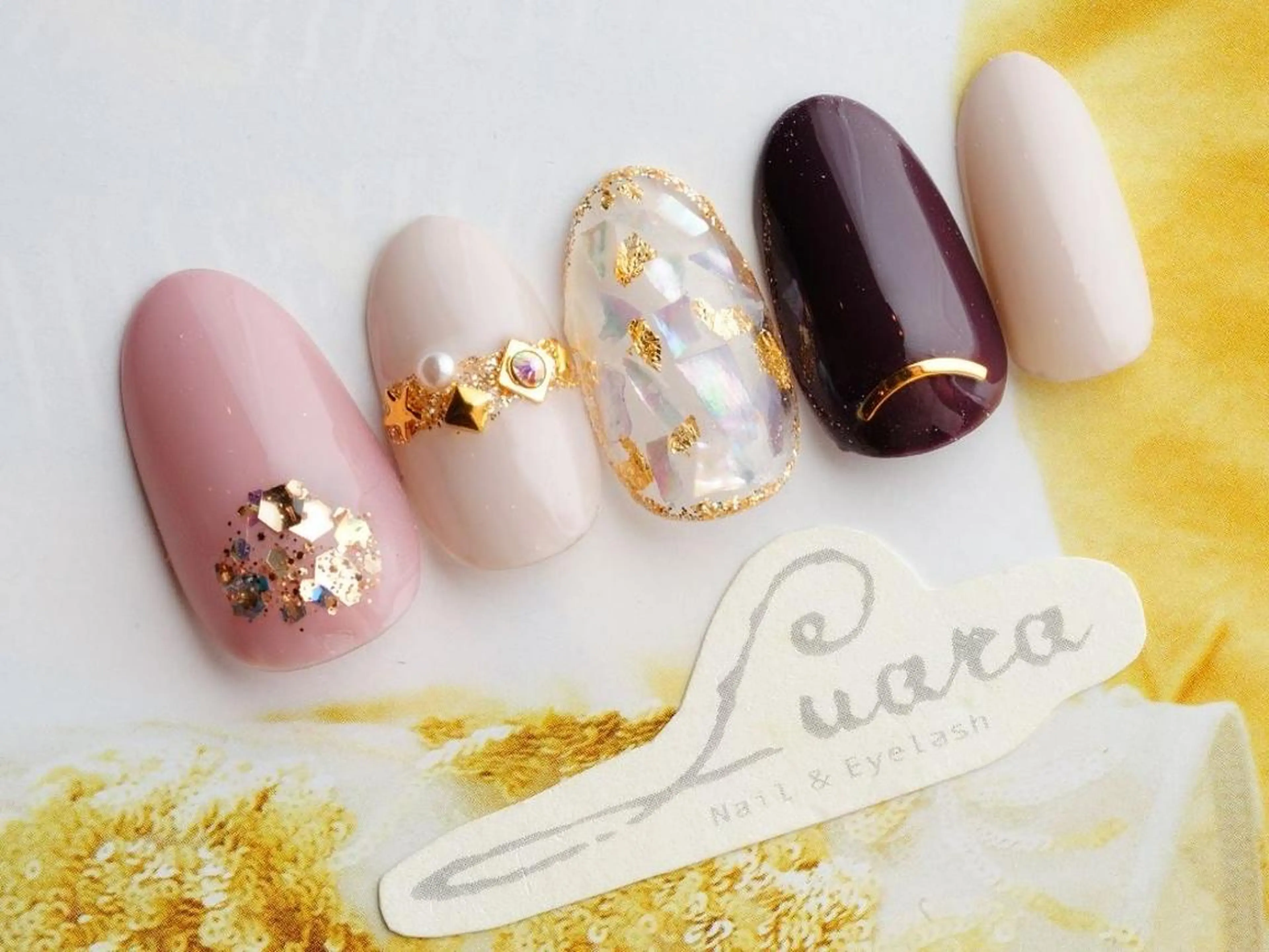 ネイル Luara ルアラのネイルデザイン