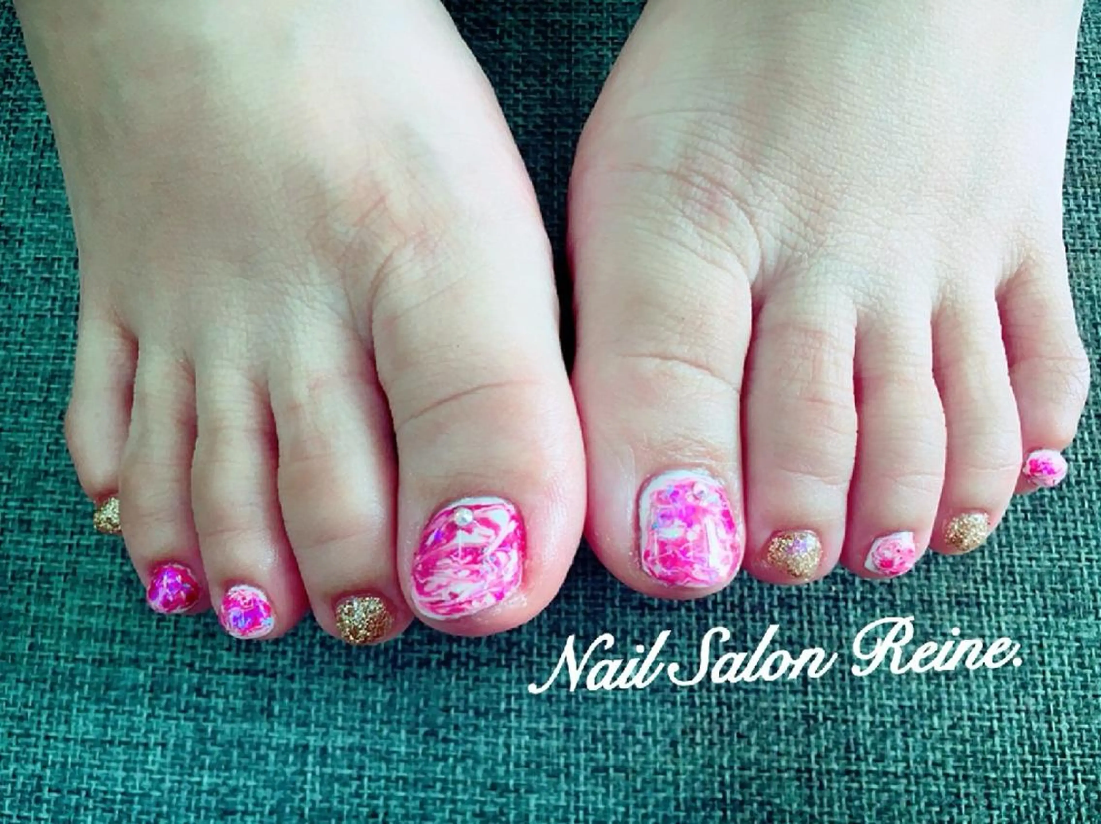ネイル フットネイル 大理石ネイル(マーブル) Nailsalon Reine所属・玉栄 伶奈のネイルデザイン