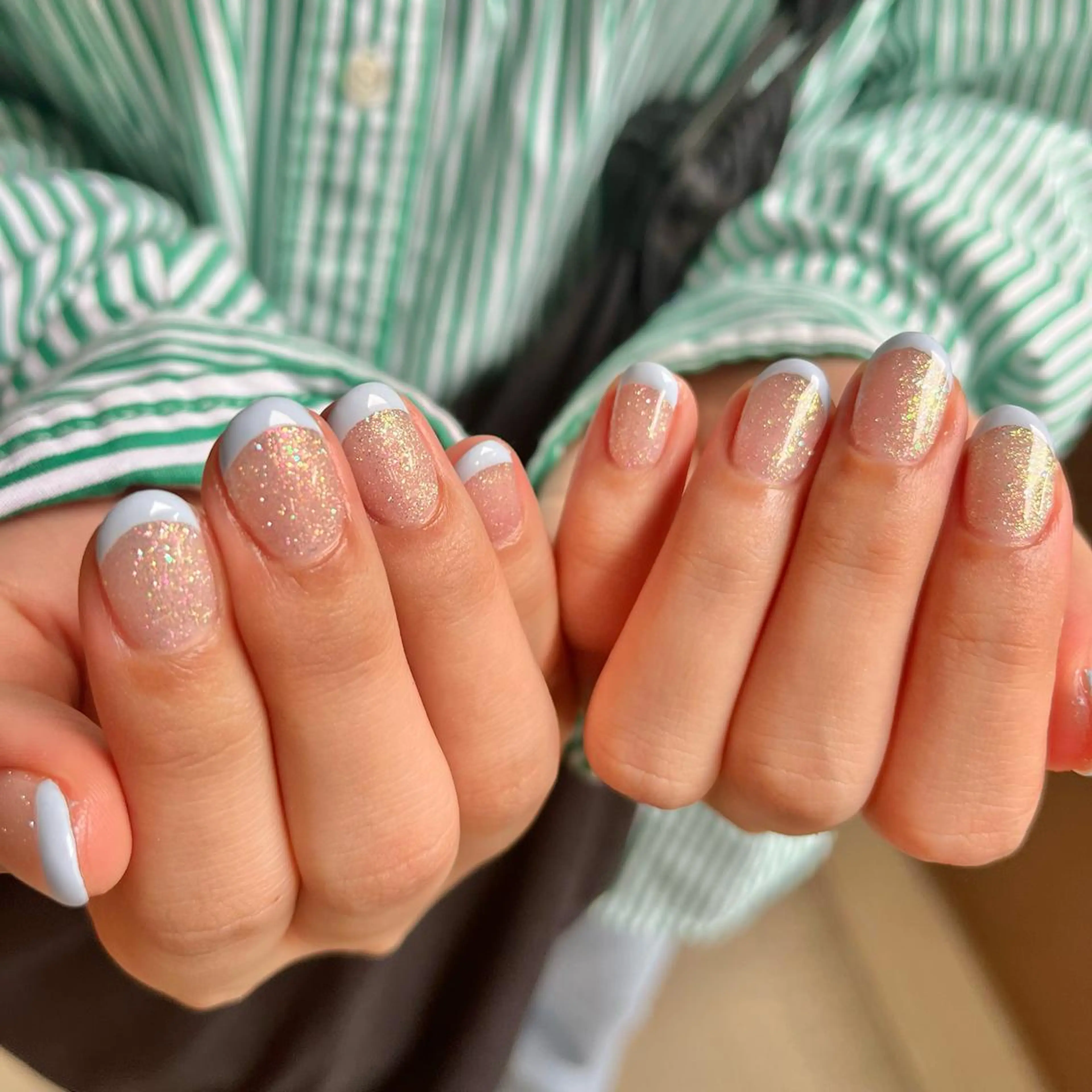 ネイル ブルー フレンチネイル パステルネイル ハンドネイル nail salon O (en)所属・vegh. nail／阿波座のネイルデザイン