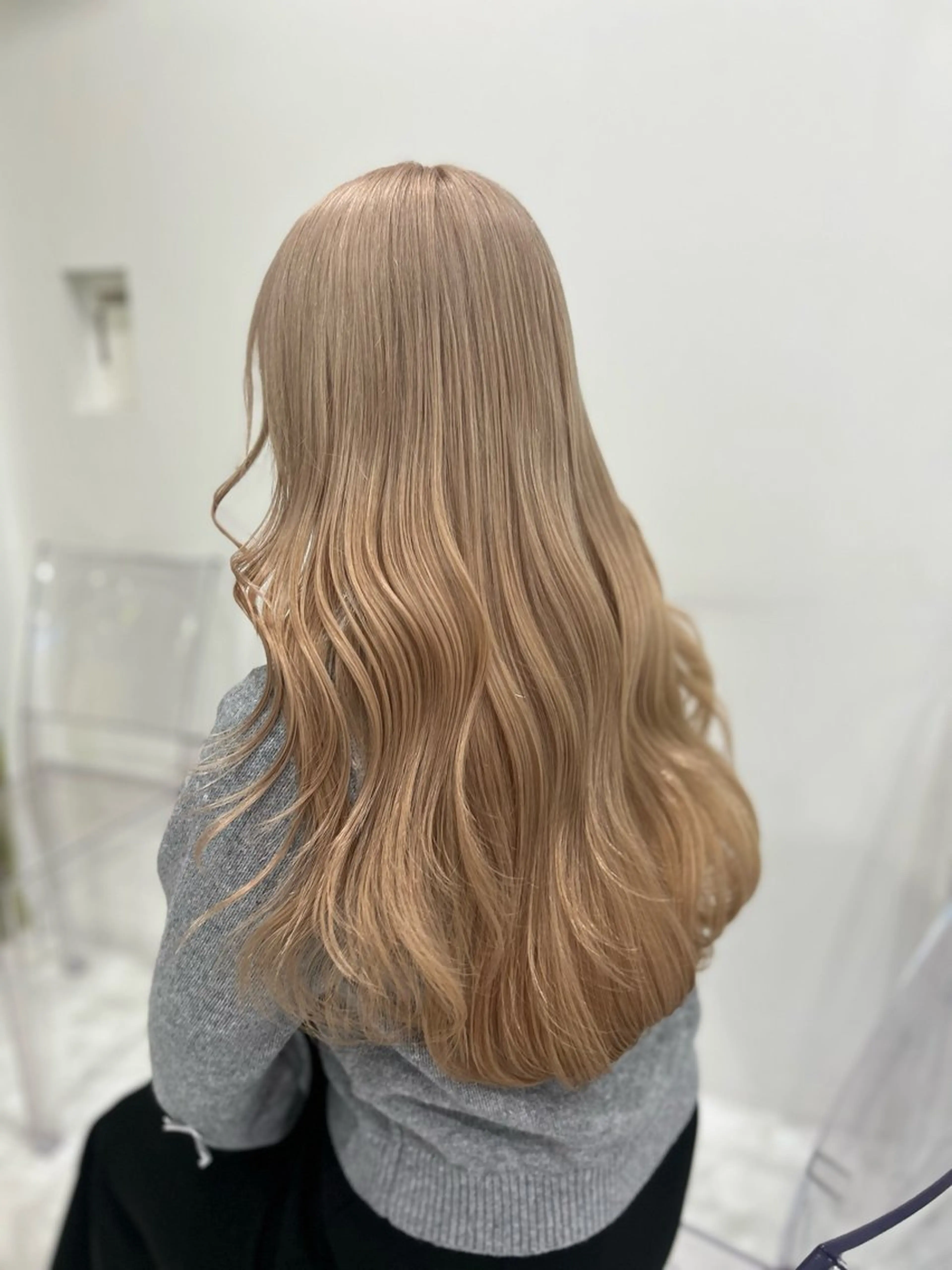 ロング カラー ヘアアレンジ Miwa🤍ダメージ レスカラー特化🦢のヘアスタイル