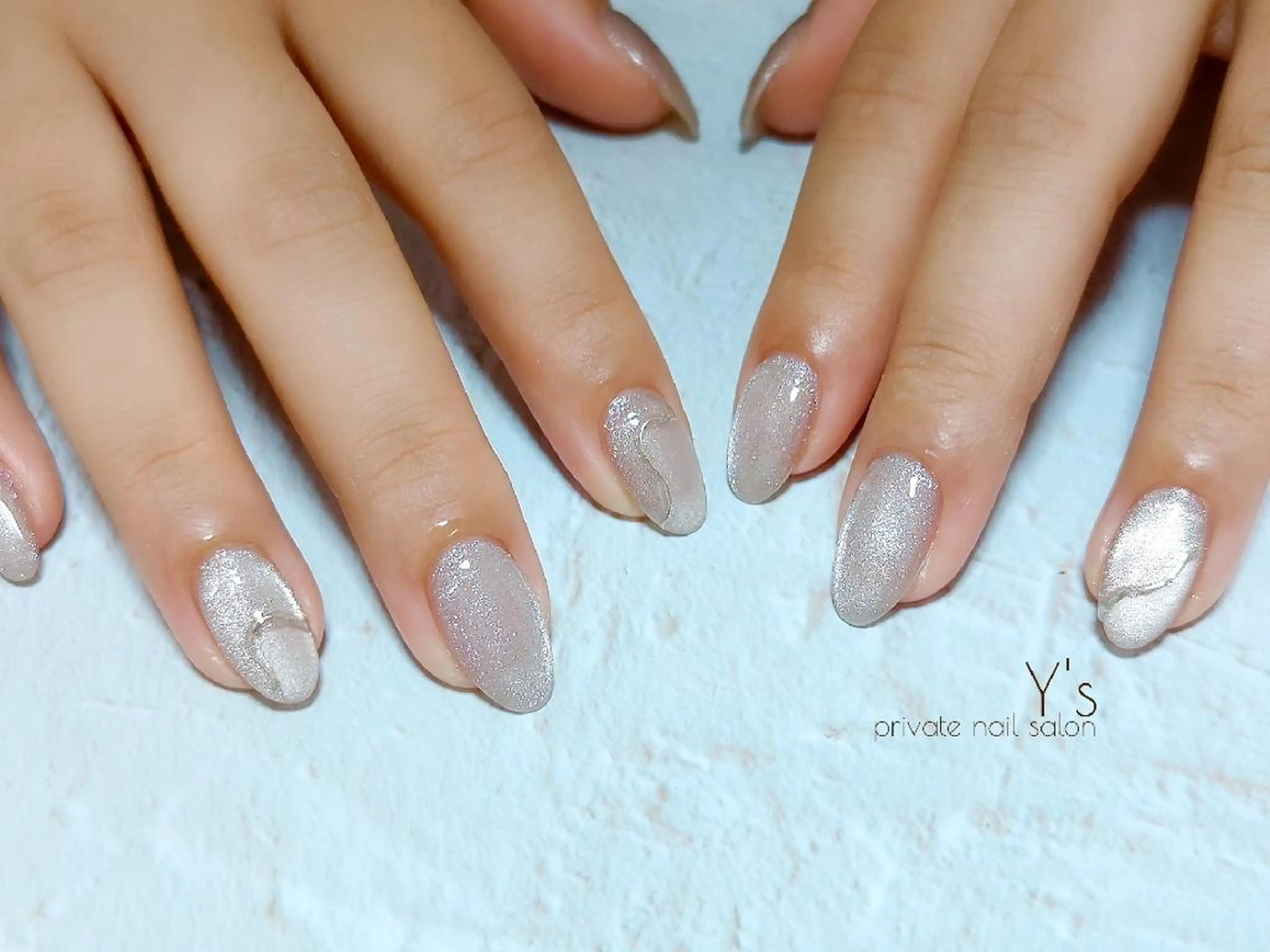 ネイル ハンドネイル YUMI NAGAI  のネイルデザイン