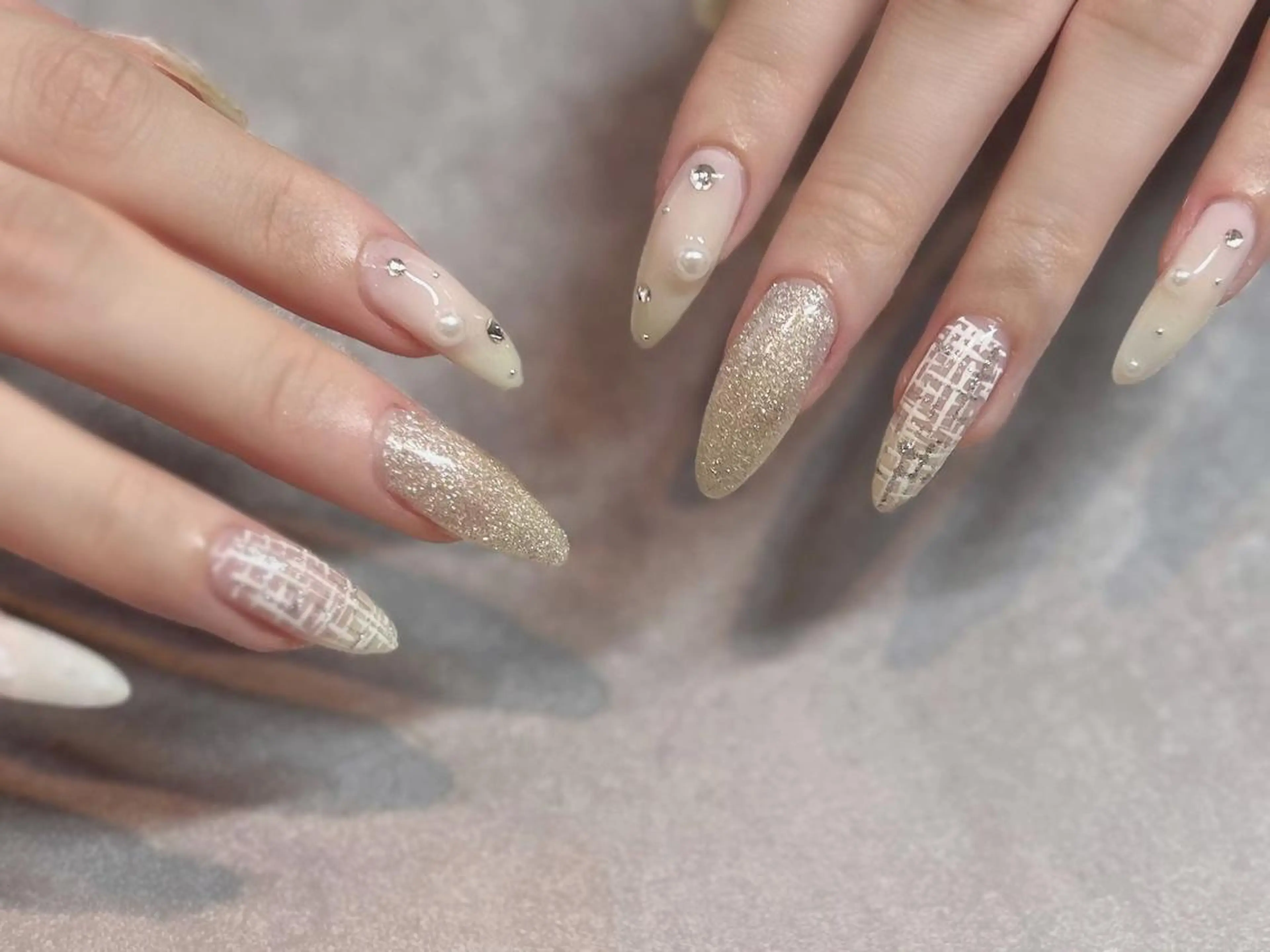 ネイル ハンドネイル Revia所属・Revia おおだちあやなのネイルデザイン