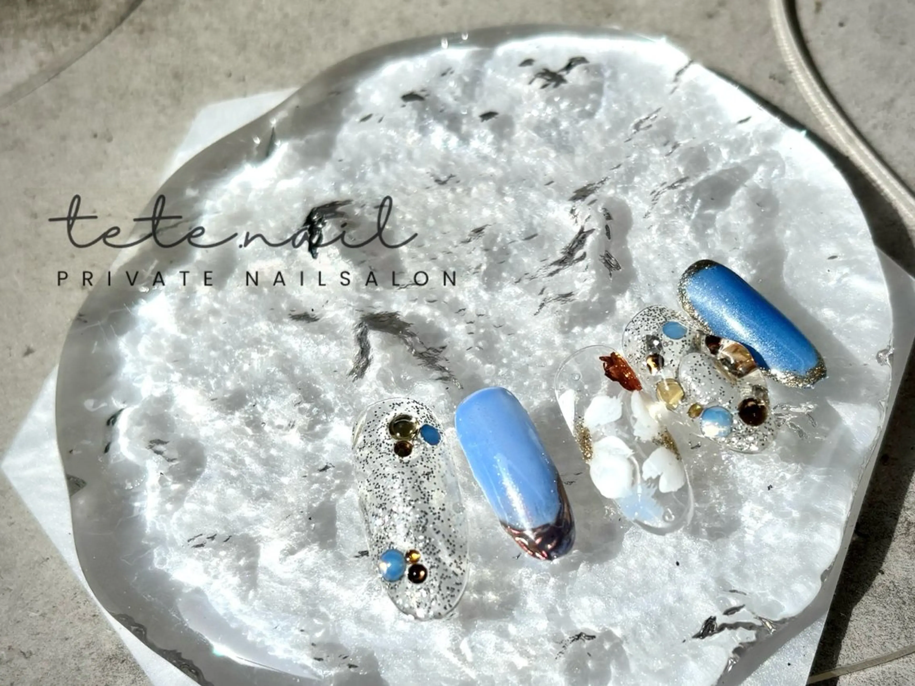 ネイル フラワーネイル ラメ(グリッター) ミラーネイル ストーンネイル ハンドネイル tete. nailのネイルデザイン