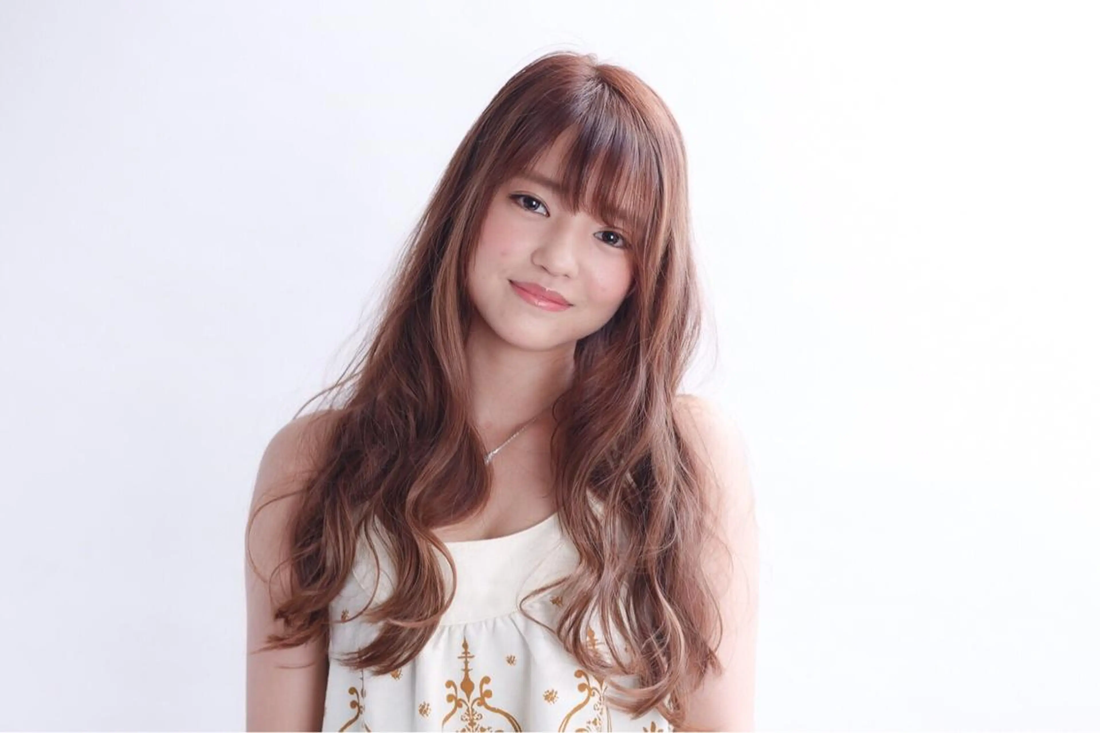 ロング カラー パーマ ヘアアレンジ メンズ キッズ ネイル マツエク・マツパ アティリー 西梅田のヘアスタイル