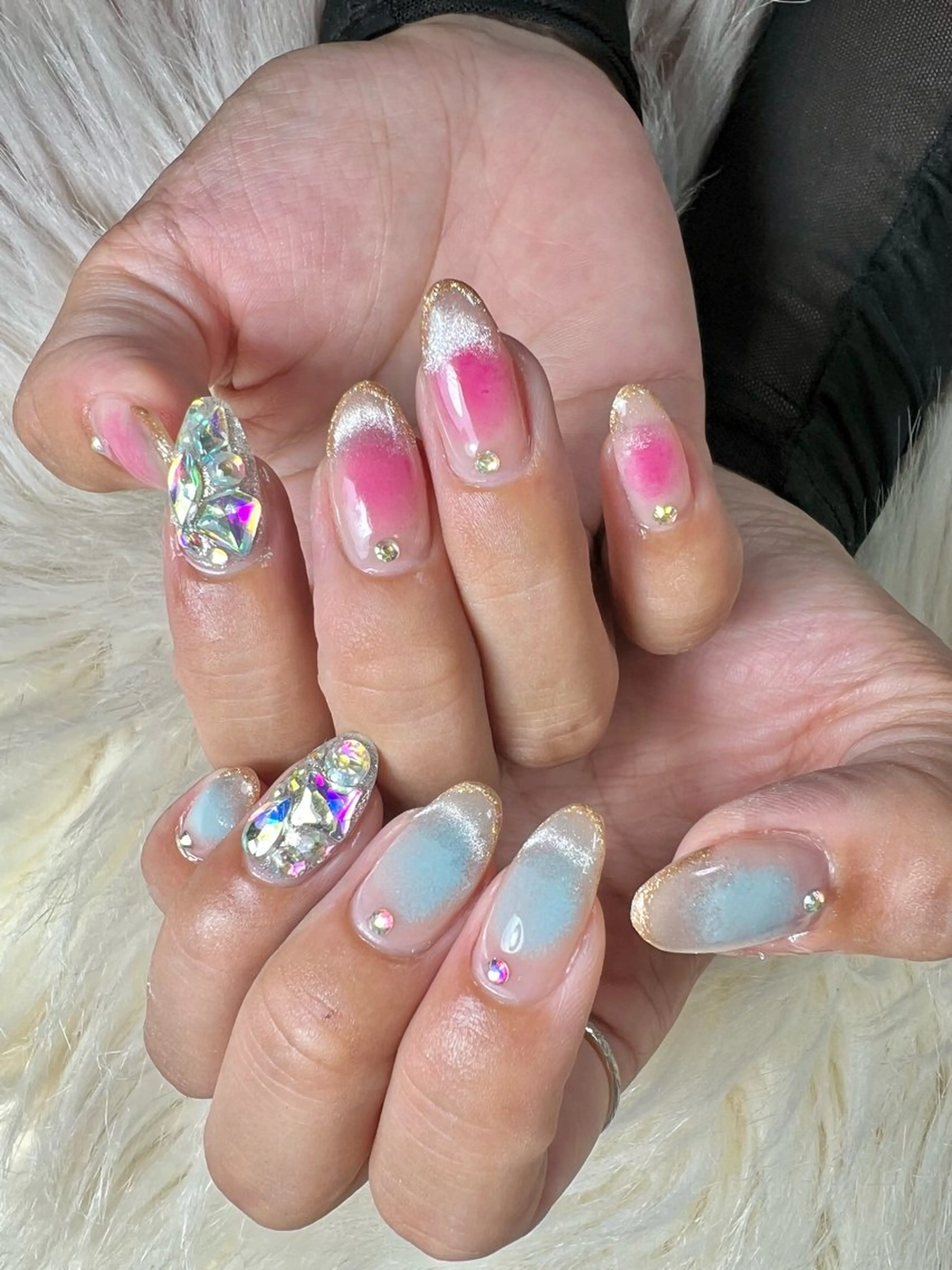 ネイル ブルー チークネイル フレンチネイル ジェルネイル マグネットネイル ハンドネイル flowers nailのネイルデザイン