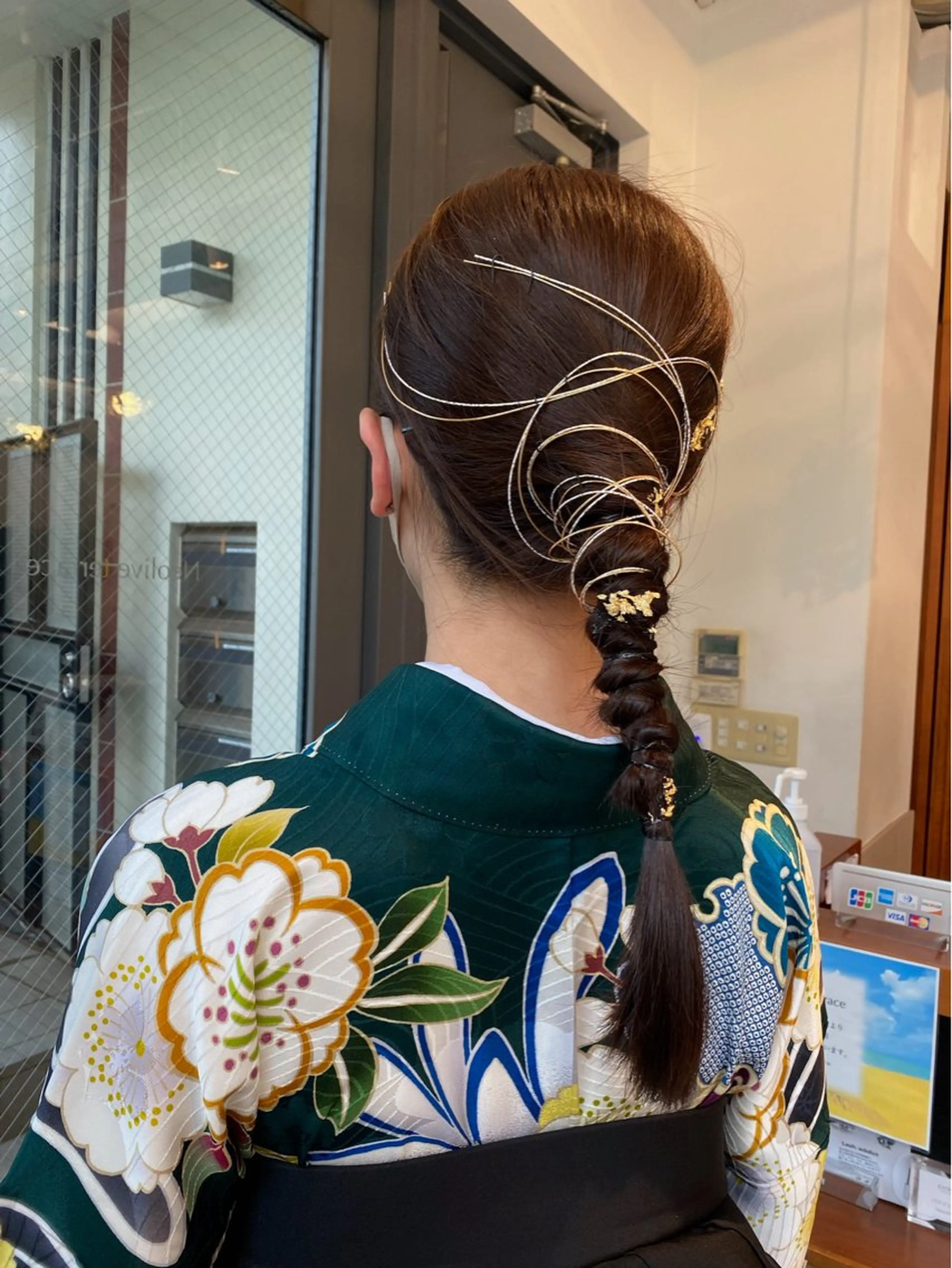 ヘアアレンジ 卒業式のヘアスタイル 着付け 艶カラー/耳つぼ/ 浴衣着付け/渡辺奈緒のその他イメージ