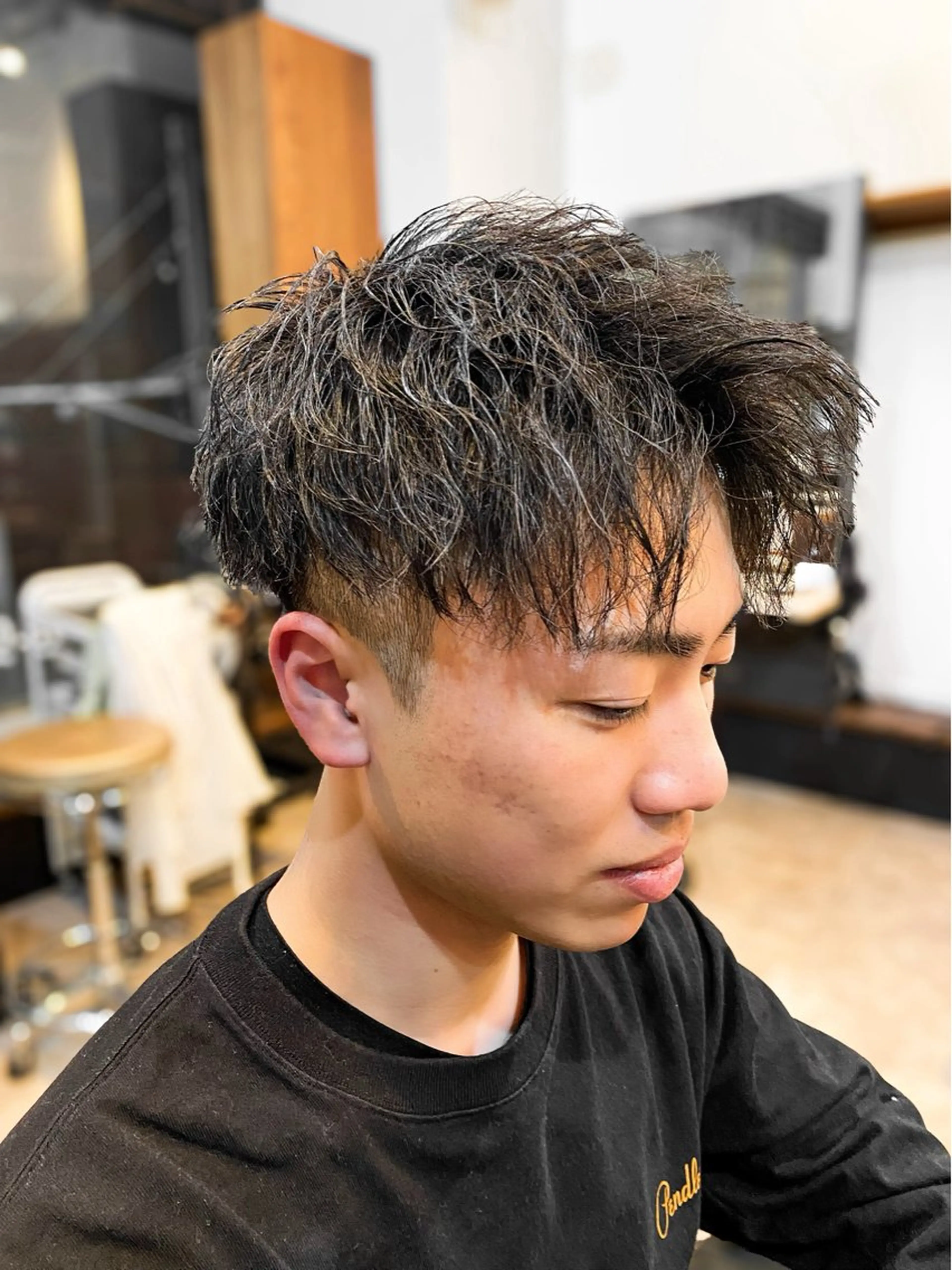 ショート パーマ メンズ アップバング メンズパーマ ツイストスパイラルパーマ スパイラルパーマ カット パーマ IRIE HAIR DESIGN所属・IRIE⚡️メンズ/ パーマ⚡️北川聖也のヘアスタイル