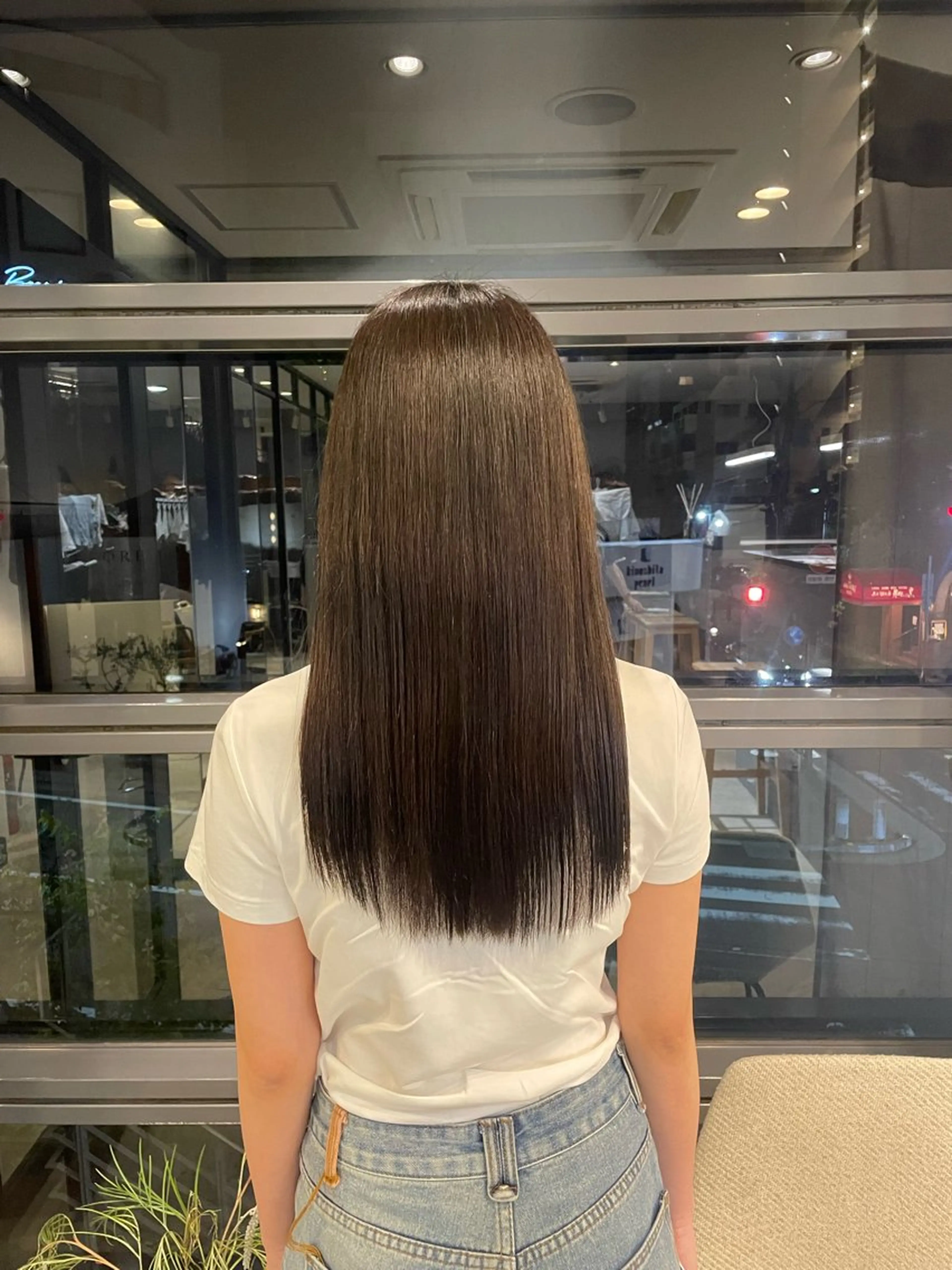 ロング カラー 頼金 愛海のヘアスタイル