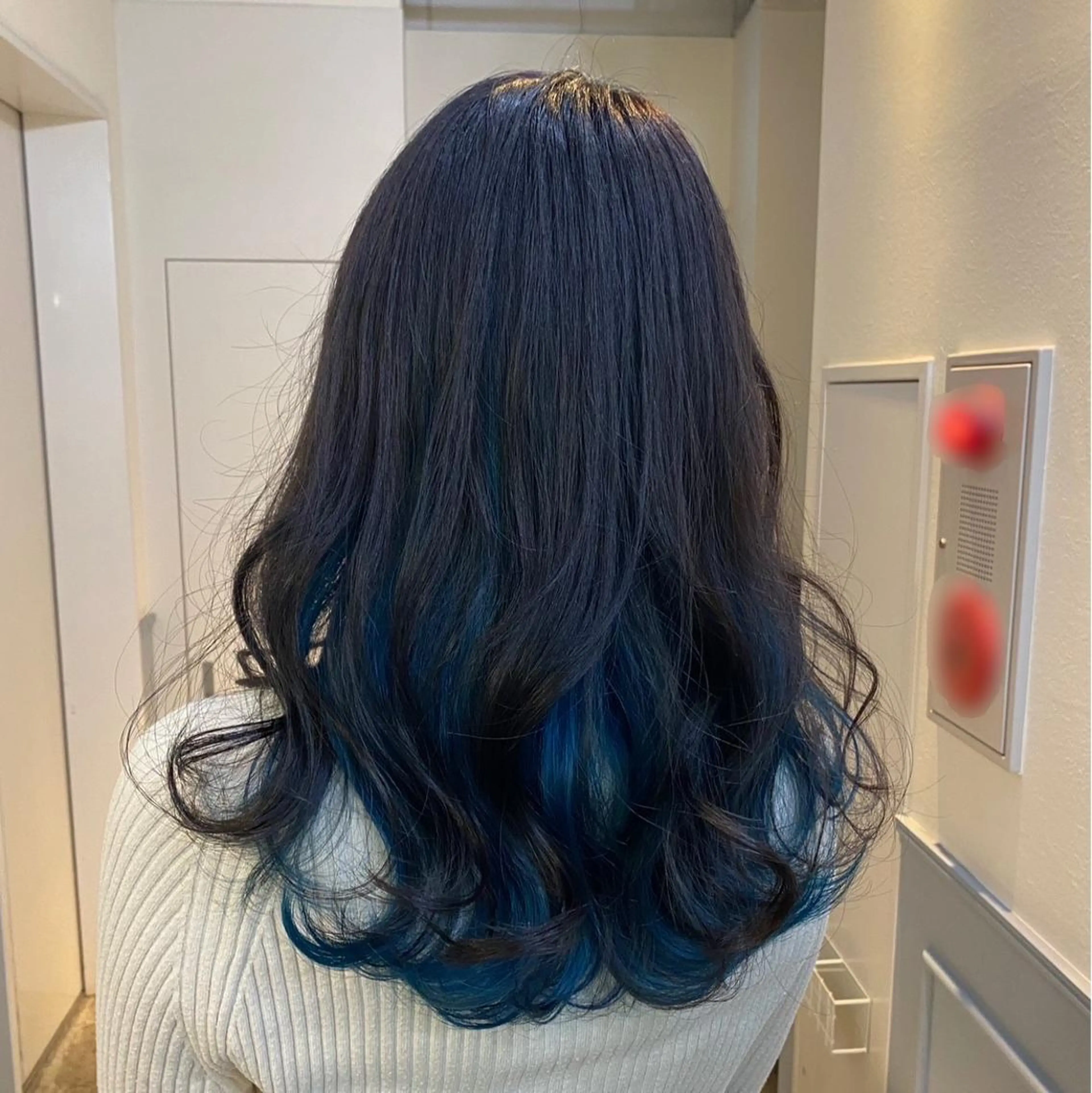 ミディアム [Amphi Tokyo]宮原のヘアスタイル