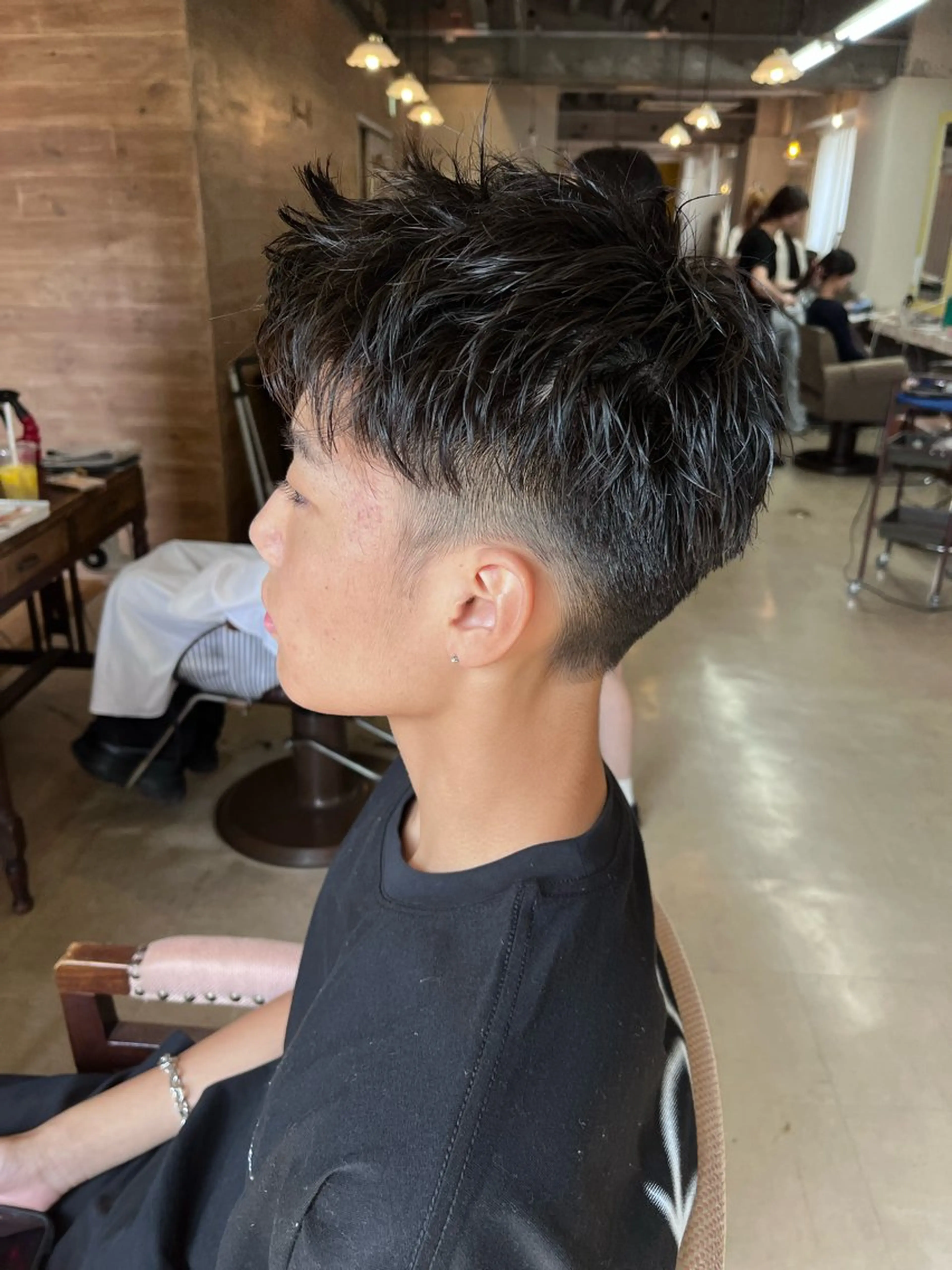 ショート パーマ メンズ カット パーマ 戸井 悠斗のヘアスタイル