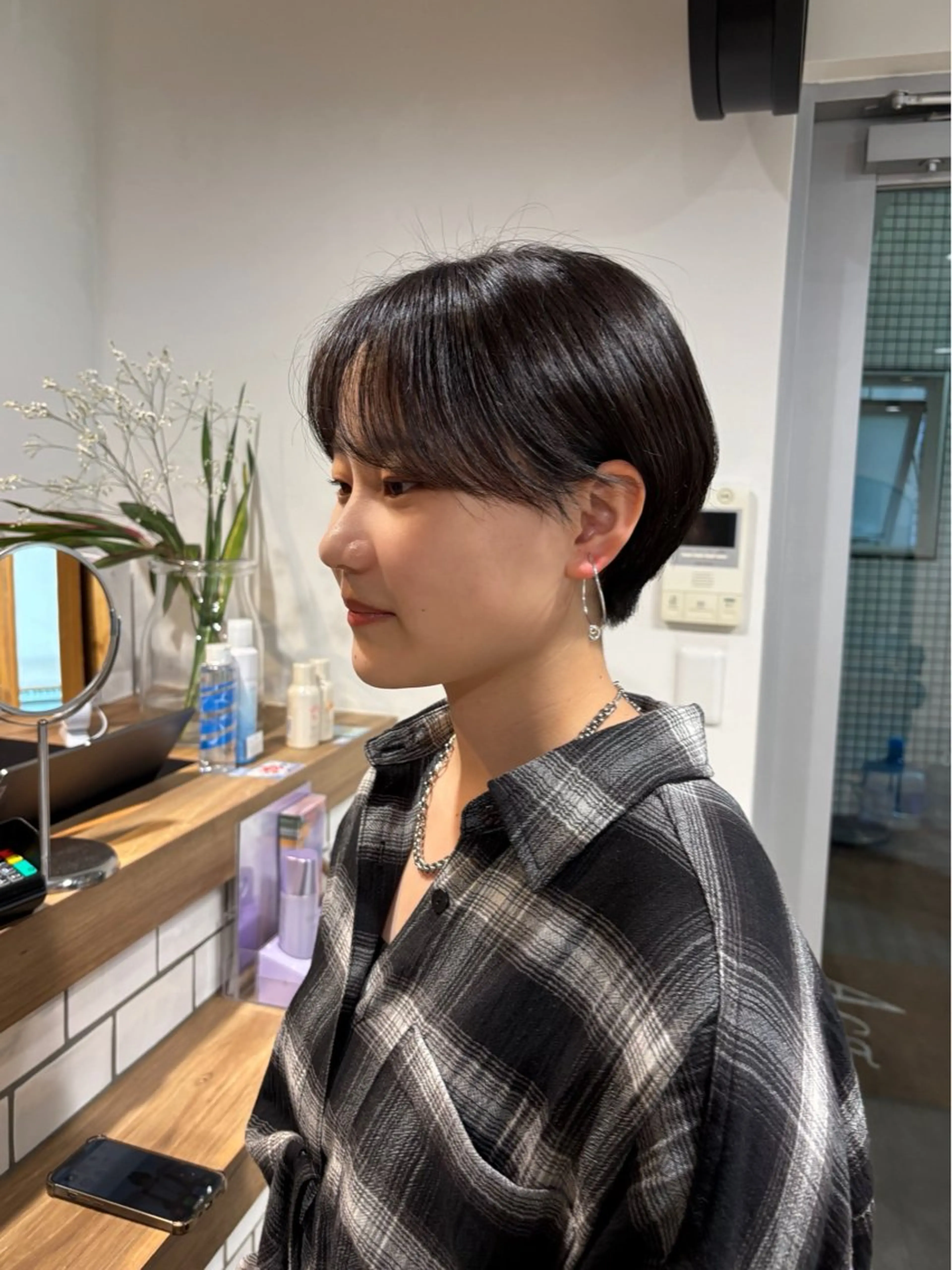 ショート ハンサムショート ショートヘア カット トリートメント 艶カラー🌙ショート /ボブ/小由葵のヘアスタイル