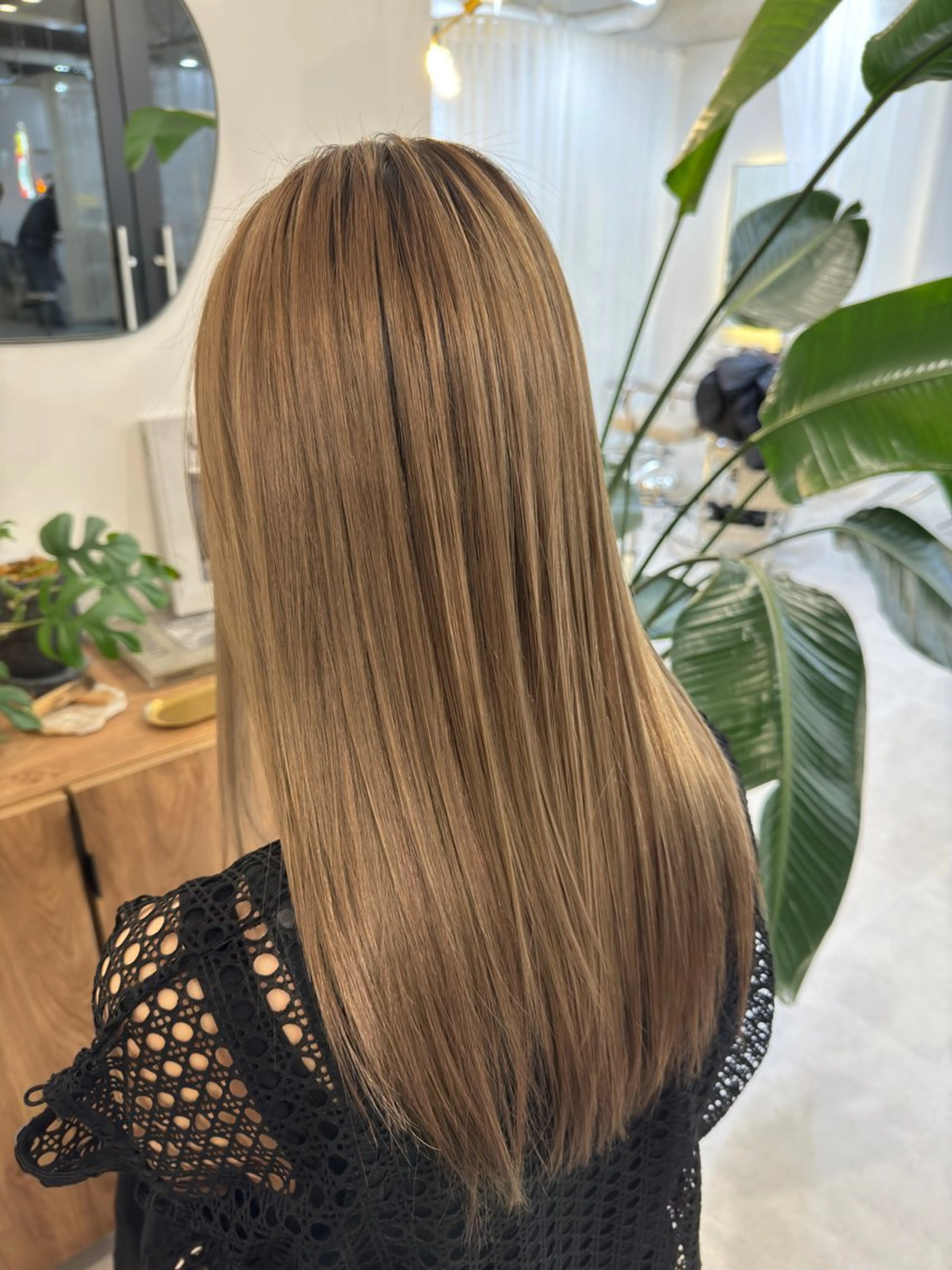 ロング カラー ハイトーンカラー カット ヘアカラー トリートメント 阪本祥樹/ハイライト /バレイヤージュのヘアスタイル