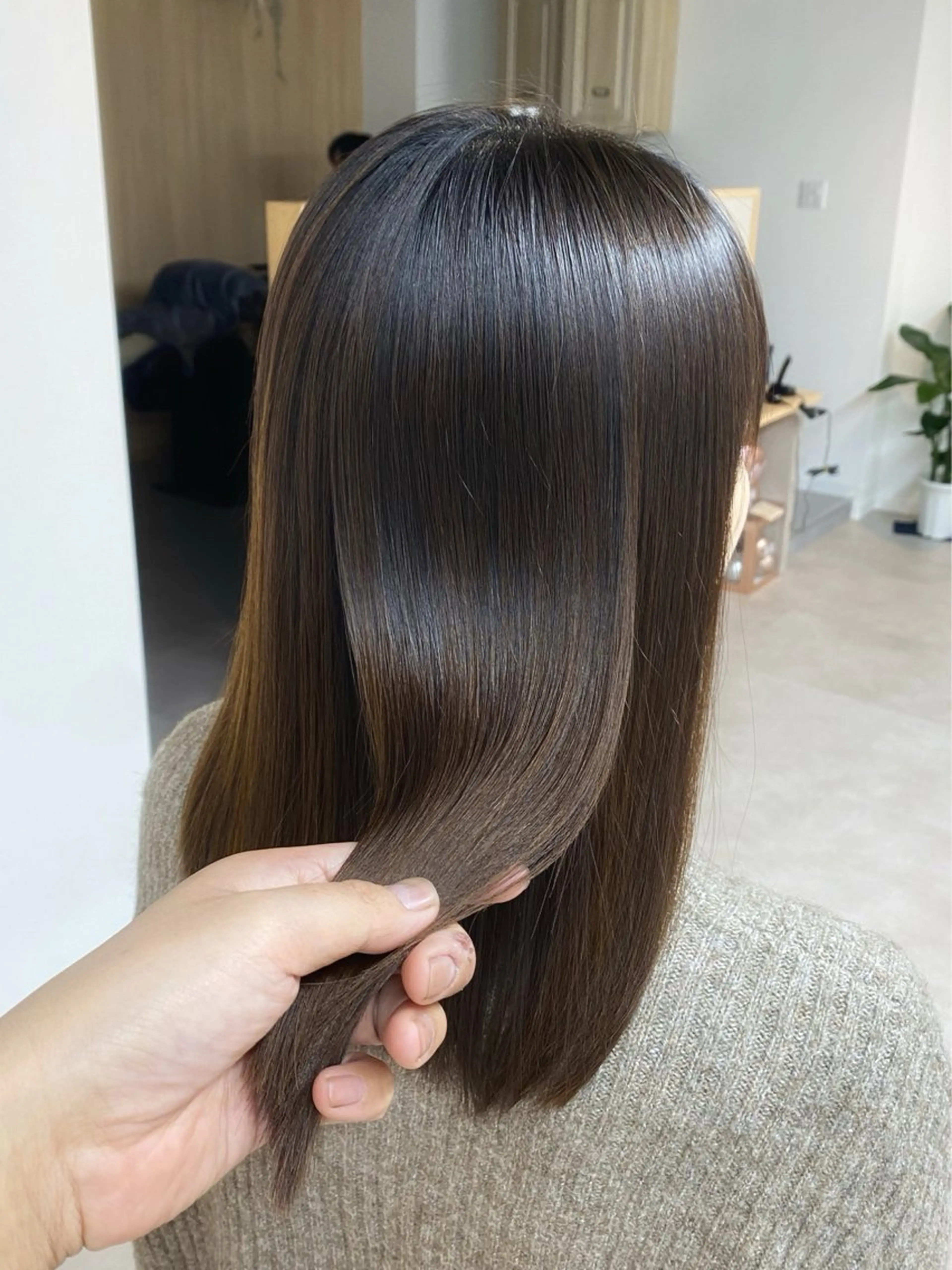 セミロング パーマ 縮毛矯正 ショート/ハイライト /白髪ぼかし🌿松本のヘアスタイル