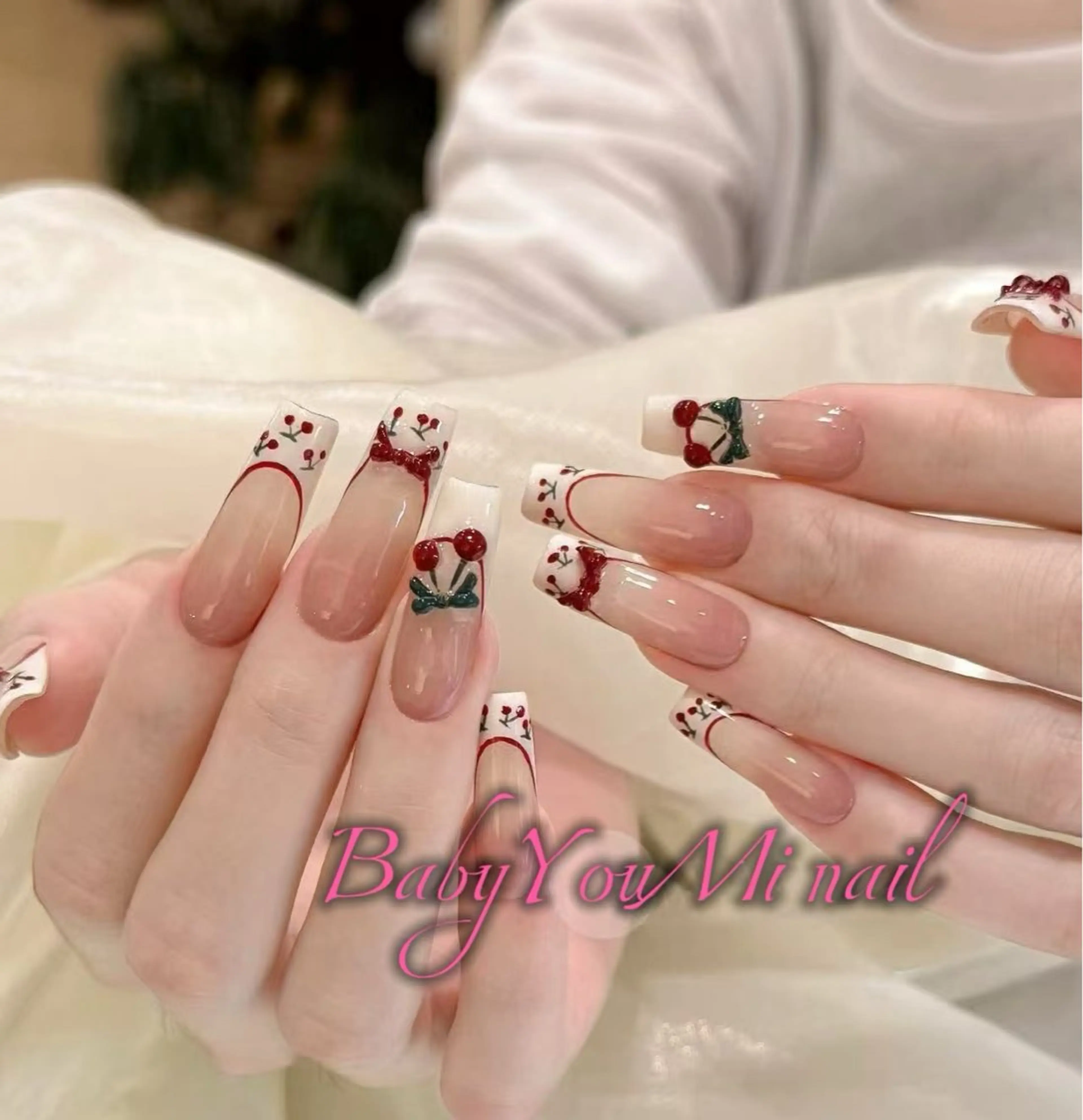 ネイル オーロラネイル フラワーネイル フットネイル フレンチネイル ジェルネイル ハンドネイル 相沢 さやかのネイルデザイン