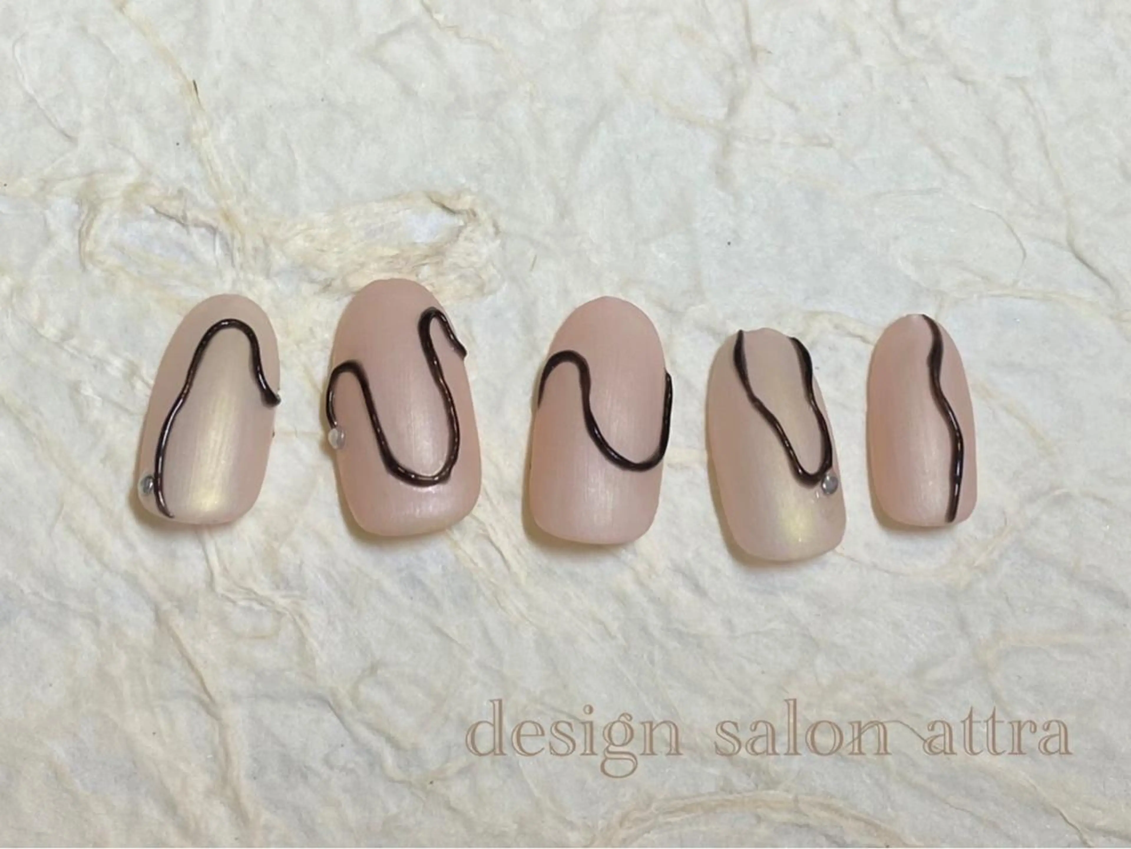 ネイル ハンドネイル デザインサロン attra 本八幡店のネイルデザイン